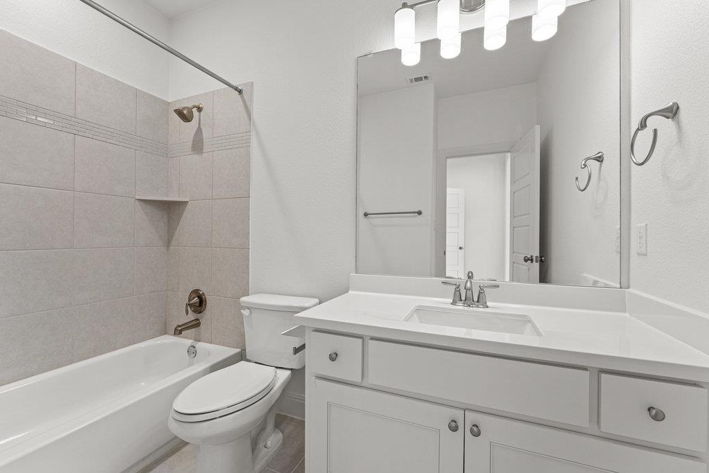 406 Woodside Ter, Austin, TX 78738