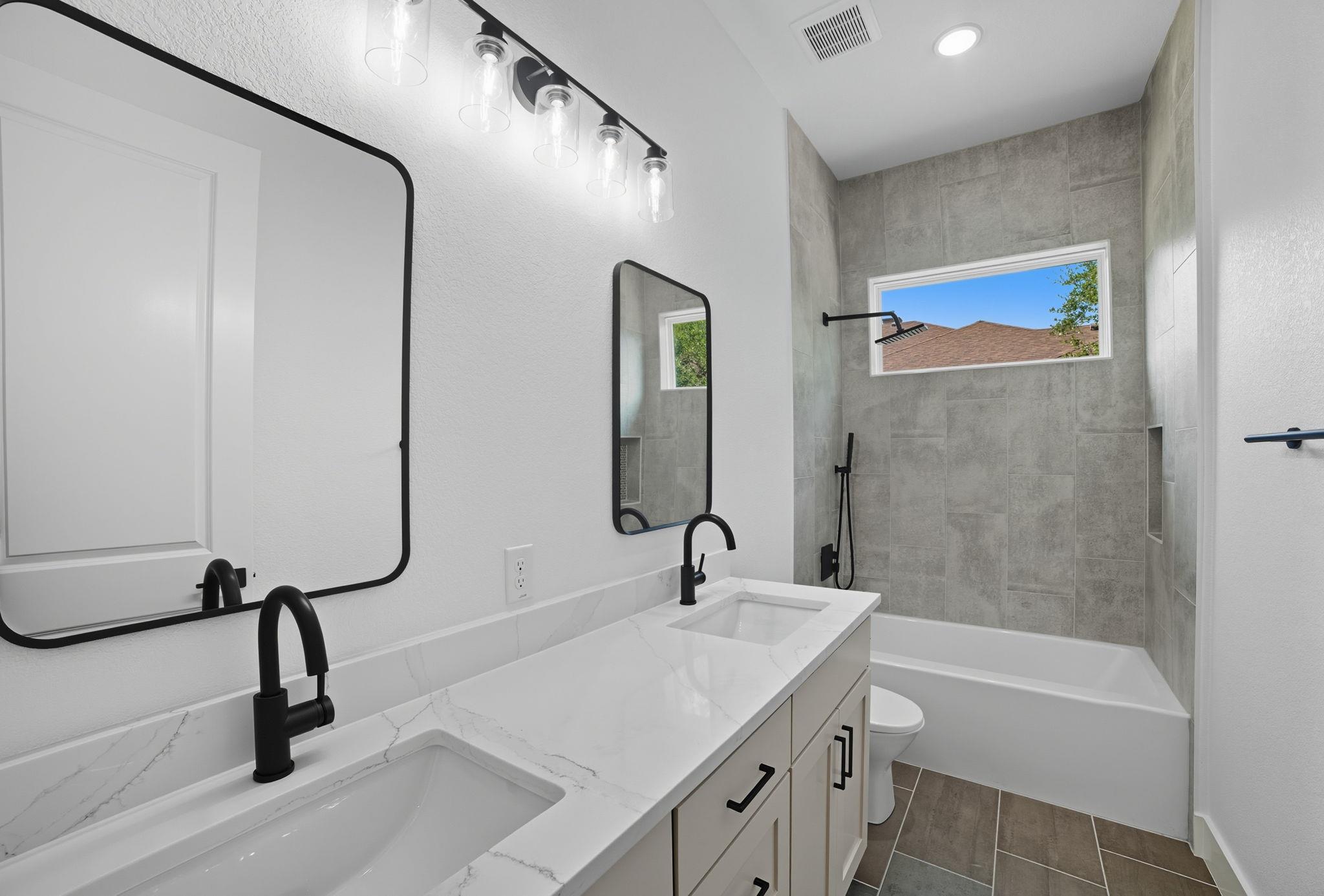 226 Sunday Dr, Burnet, TX 78611