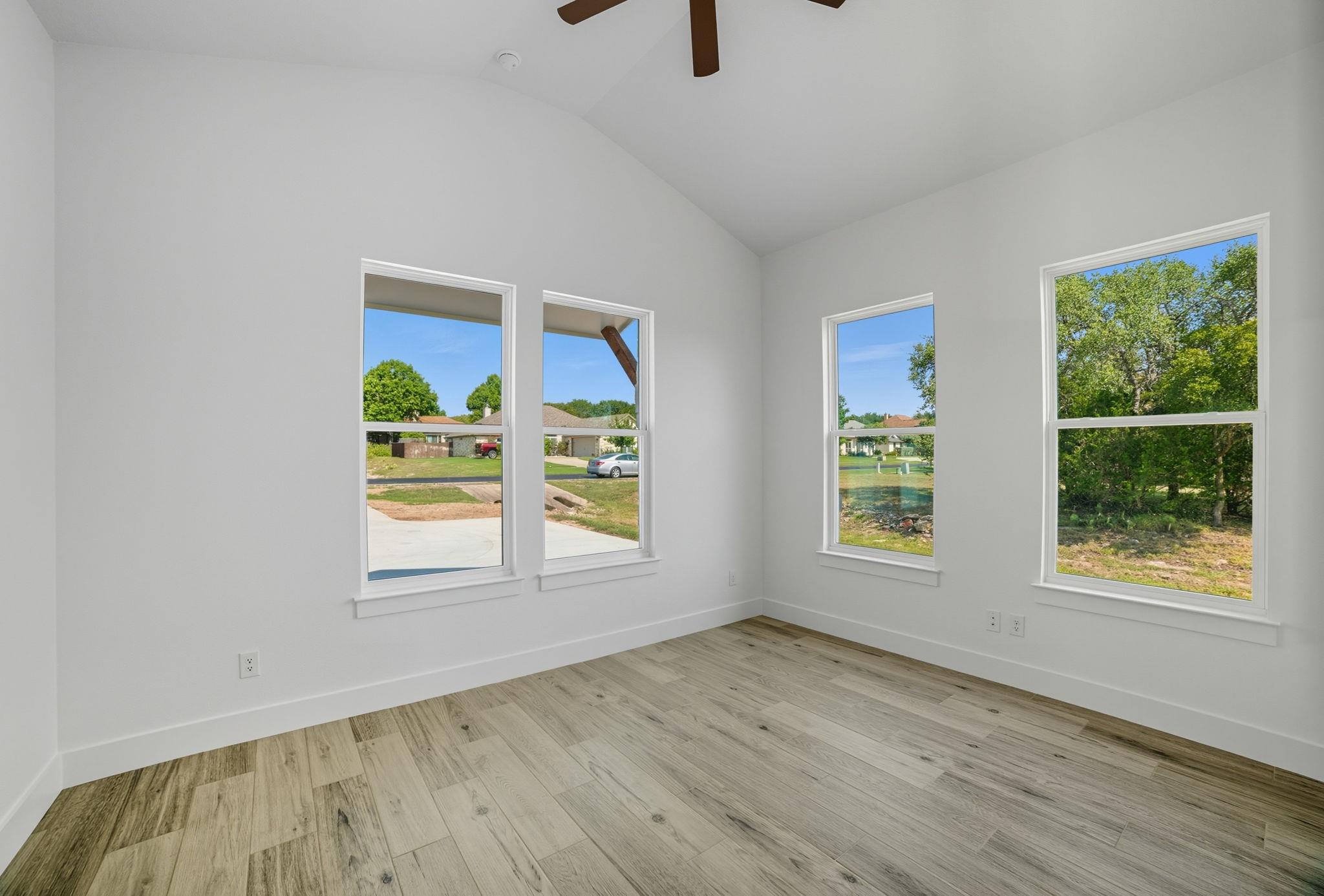 226 Sunday Dr, Burnet, TX 78611