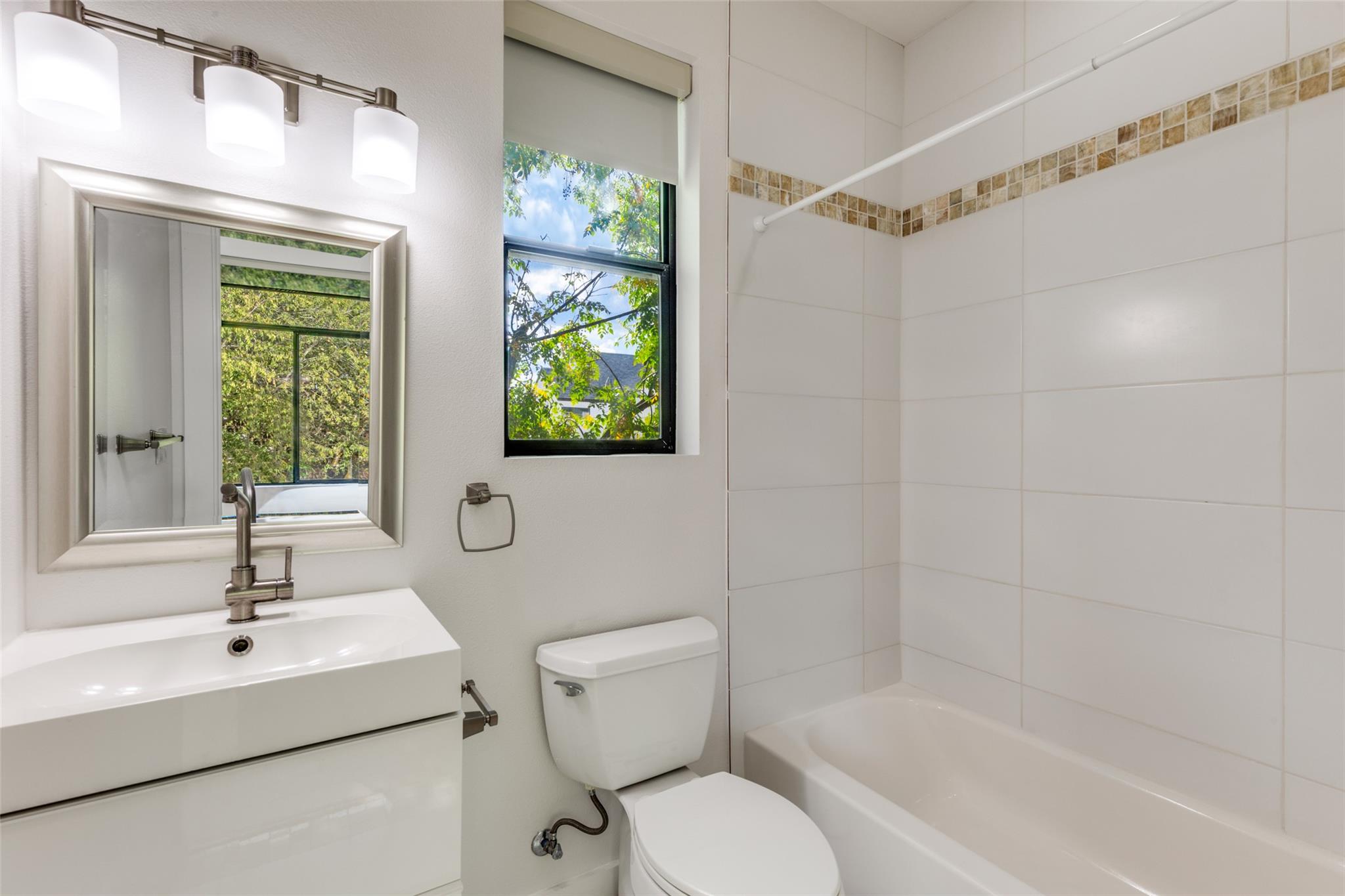 4102 Clawson Rd # A, Austin, TX 78704