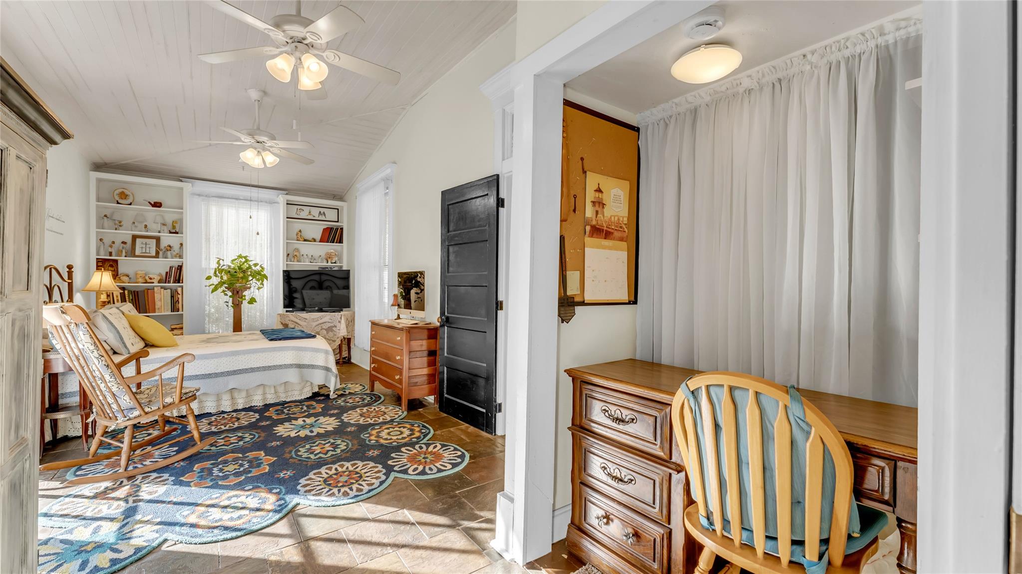 309 N Boundary St, Burnet, TX 78611