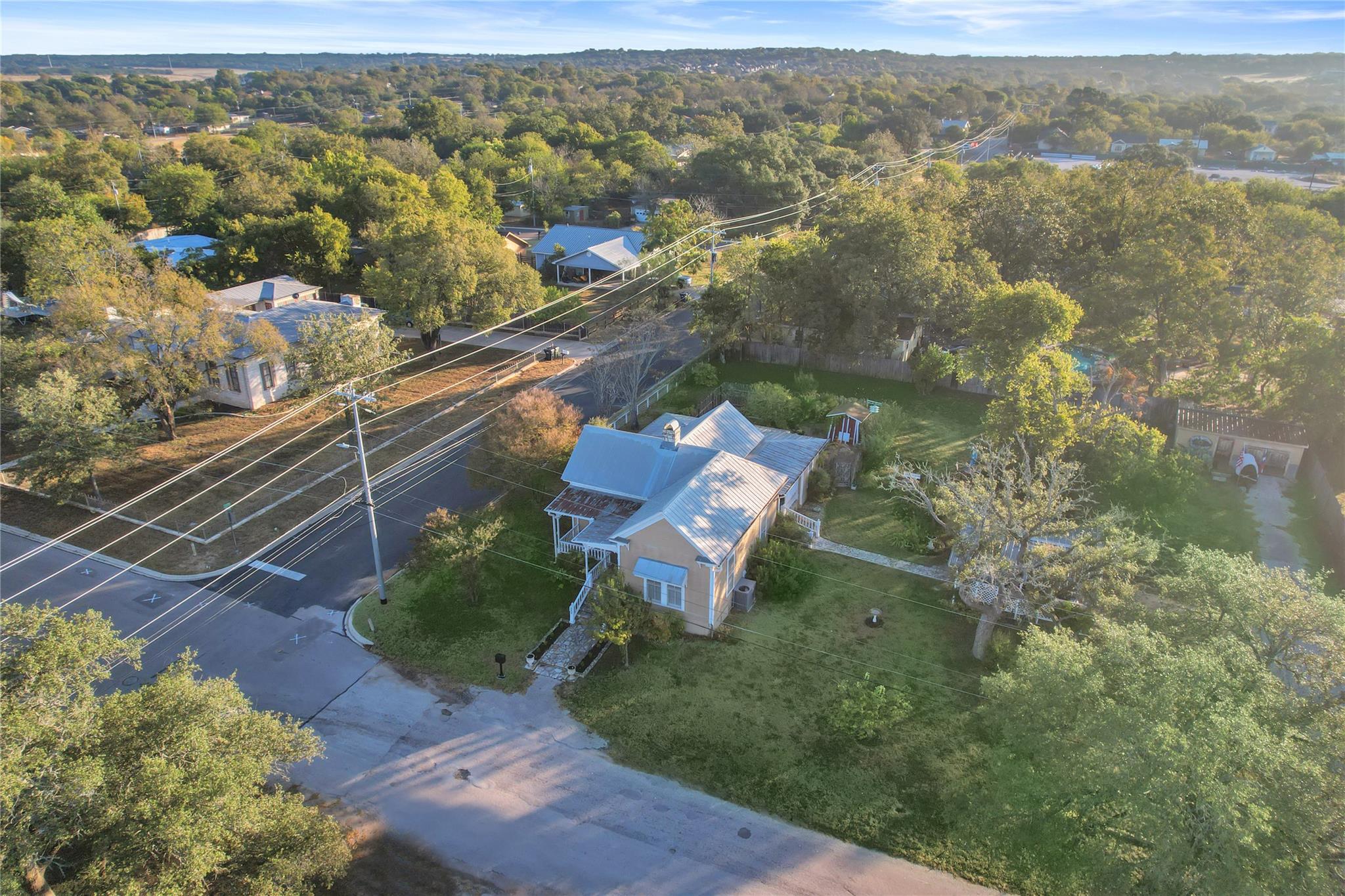 309 N Boundary St, Burnet, TX 78611