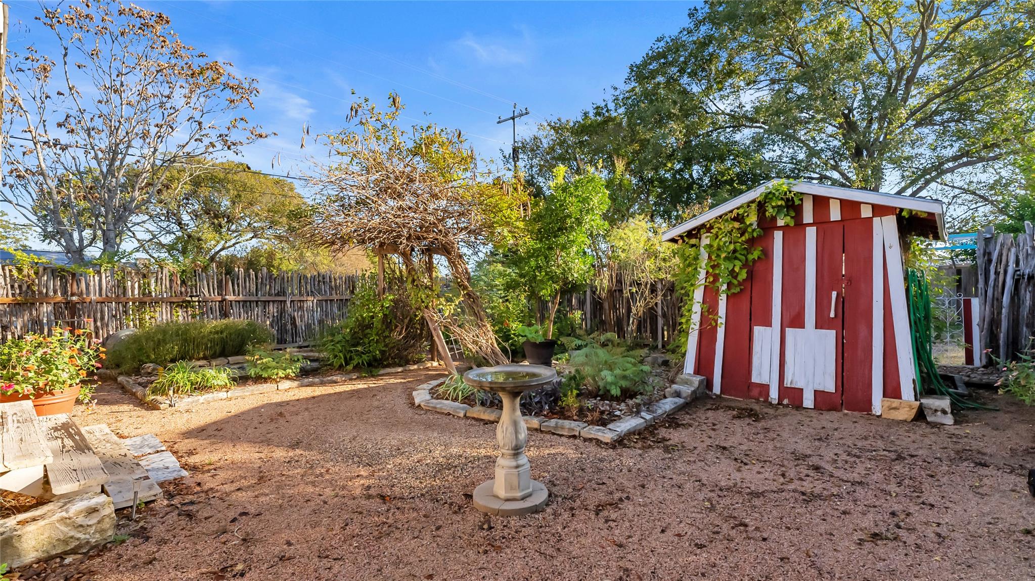 309 N Boundary St, Burnet, TX 78611