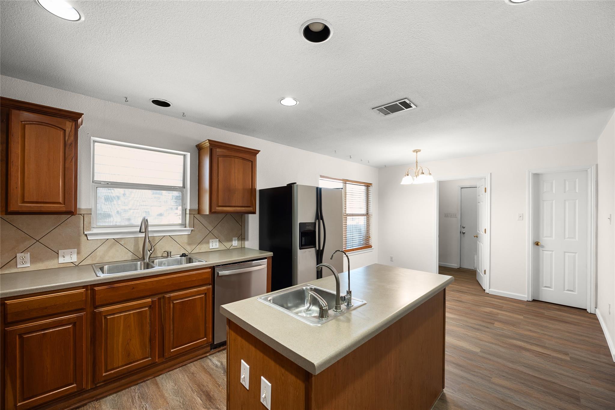 1564 Lorson Loop, Round Rock, TX 78665