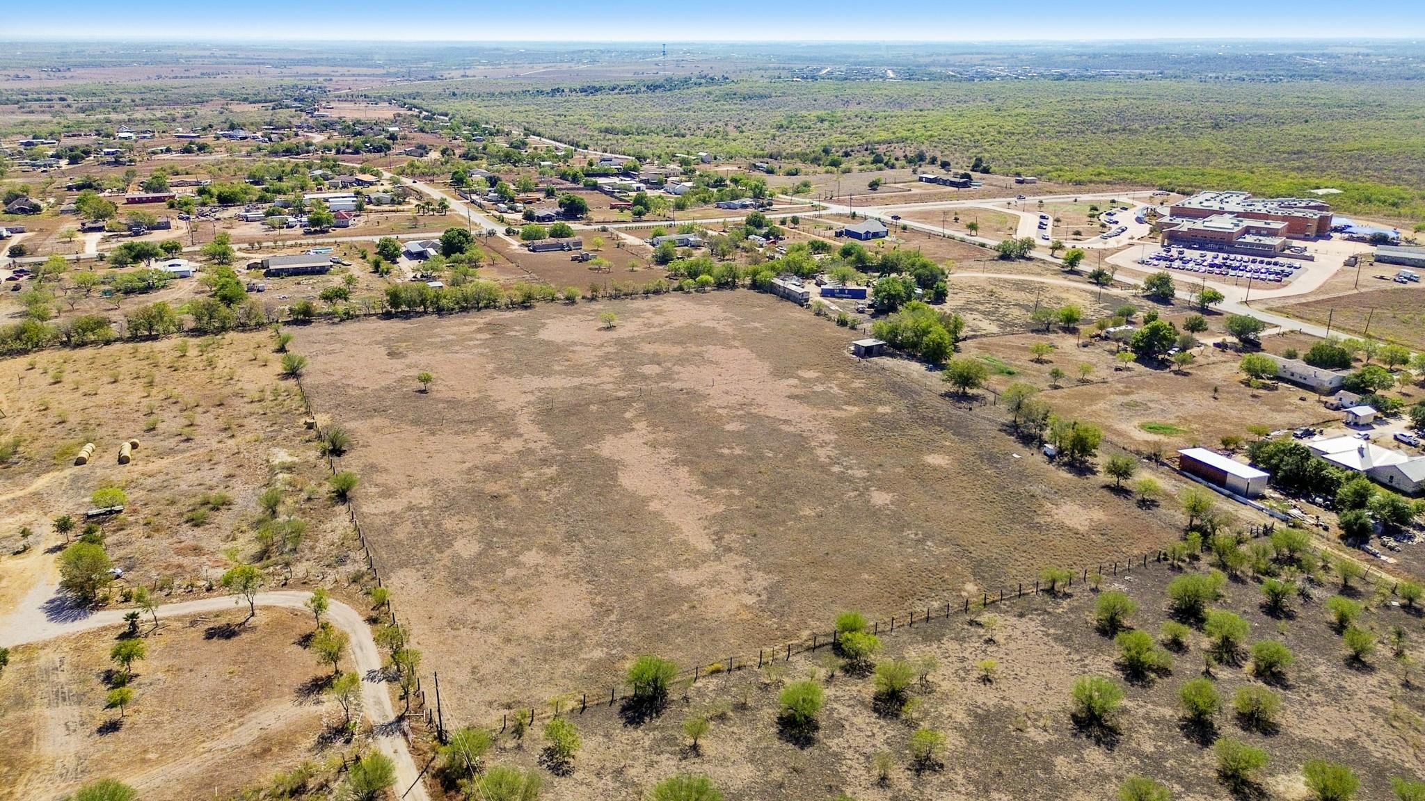 1513 Graef Rd, Kyle, TX 78640