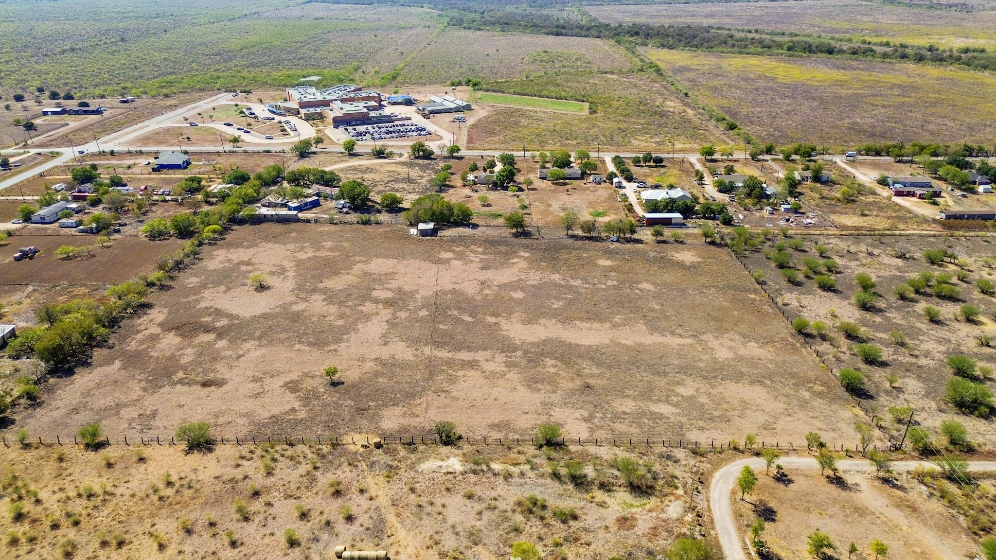 1513 Graef Rd, Kyle, TX 78640