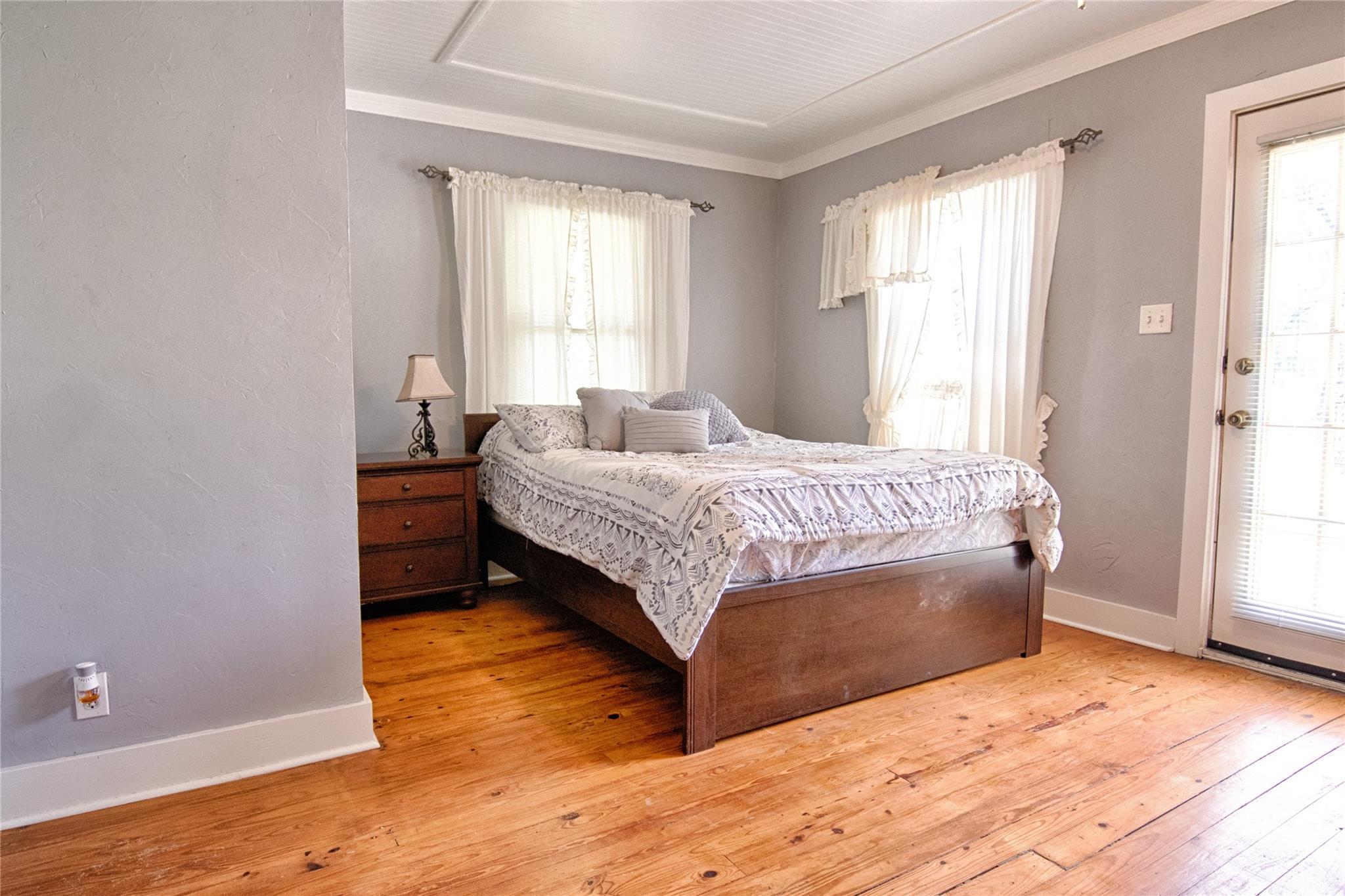 6750 Three Mile Rd, Flatonia, TX 78941