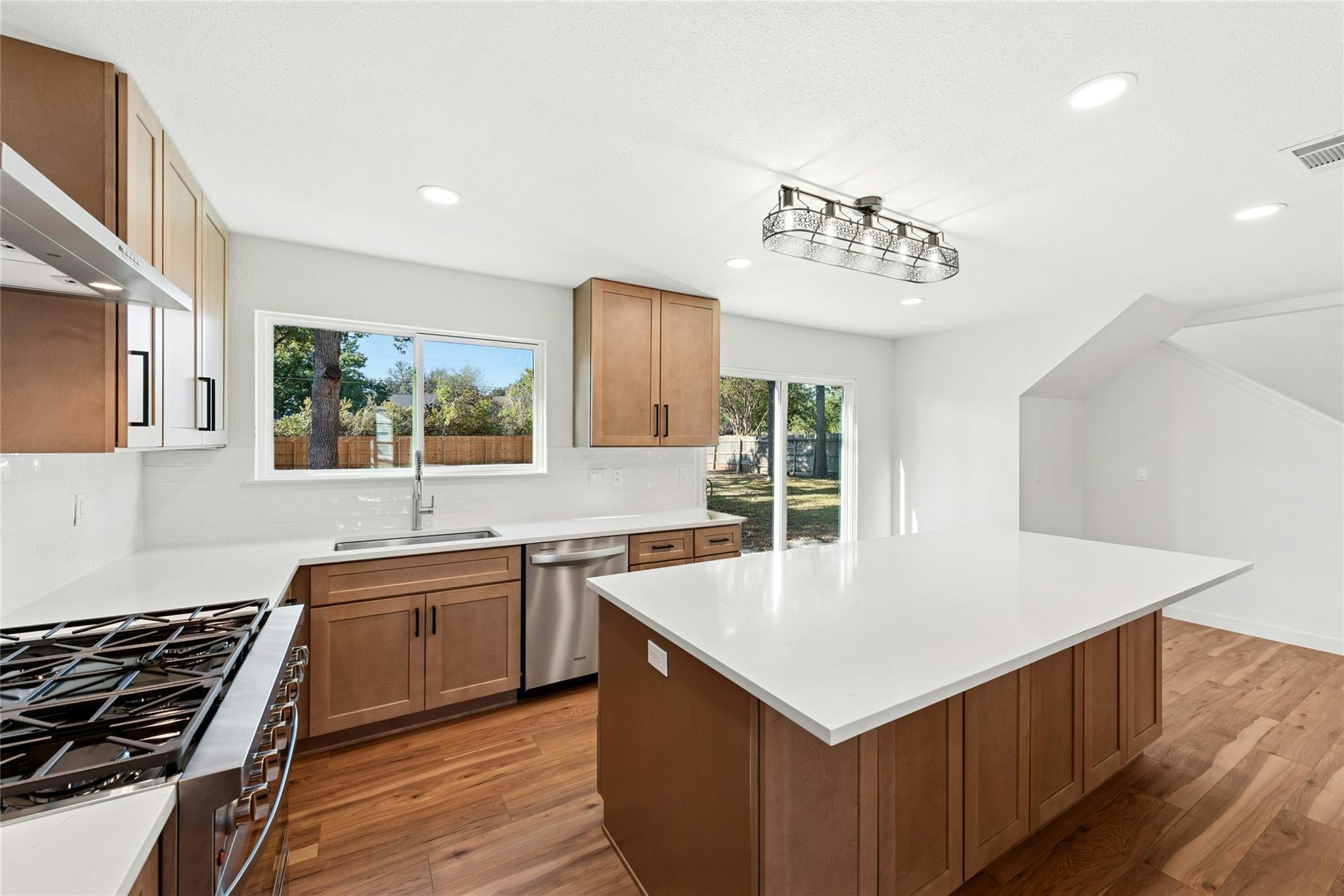 2110 Heather Dr, Cedar Park, TX 78613