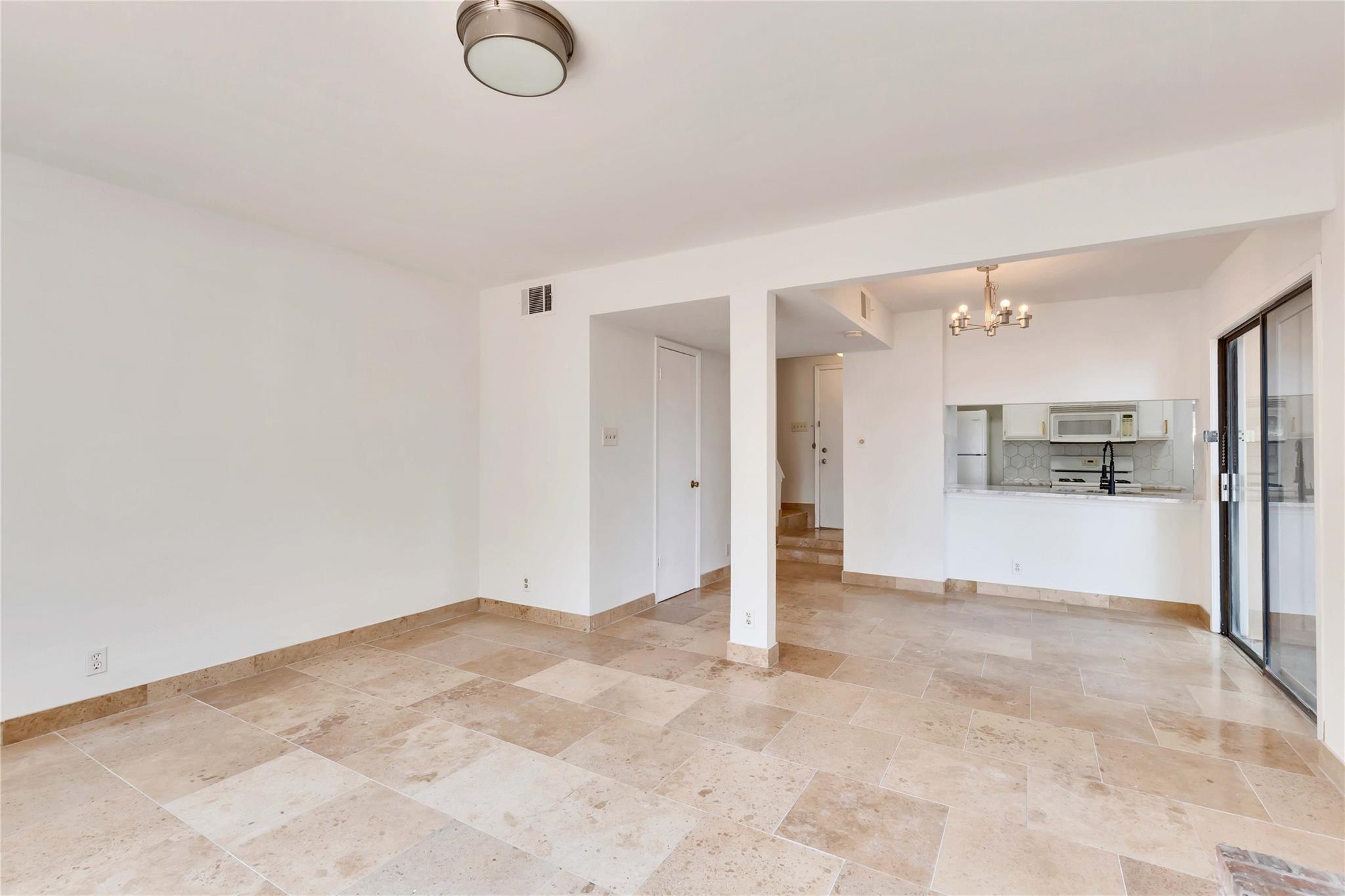 6711 Deatonhill Dr # A, Austin, TX 78745