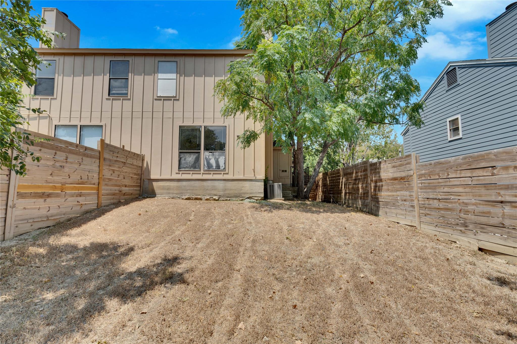 6711 Deatonhill Dr # A, Austin, TX 78745