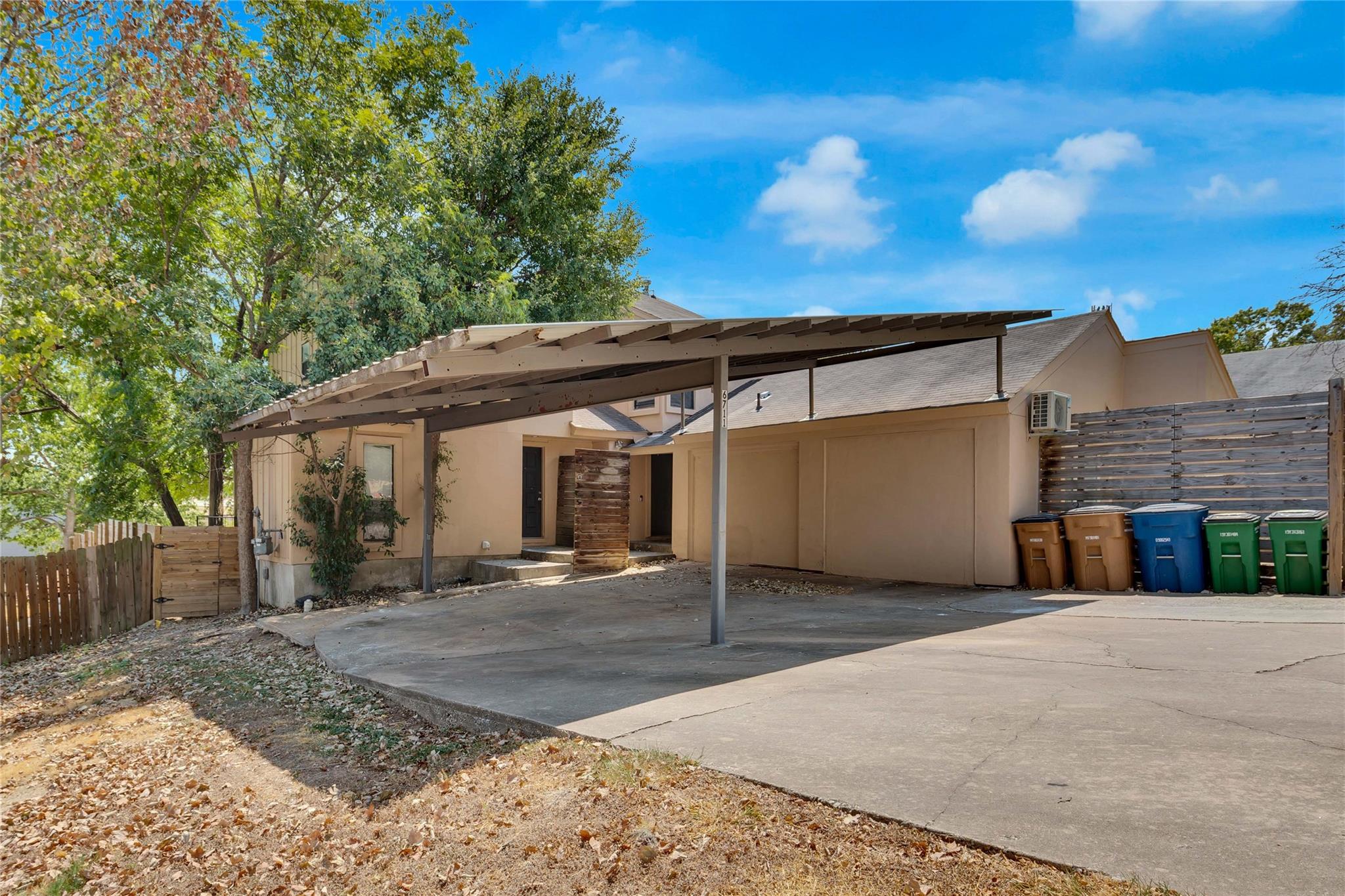 6711 Deatonhill Dr # A, Austin, TX 78745