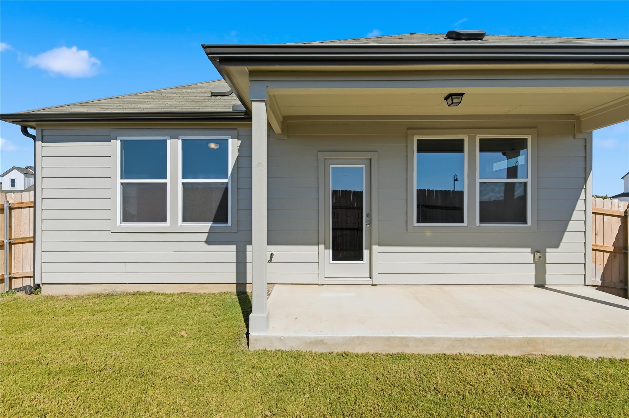 2303 Castillo Dr # 64, Round Rock, TX 78664