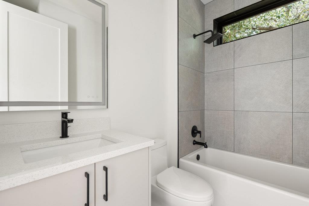 4407 Merle Dr # A, Austin, TX 78745