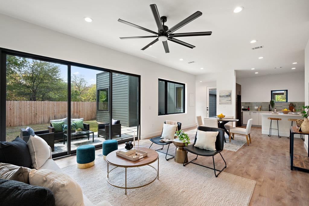 4407 Merle Dr # B, Austin, TX 78745