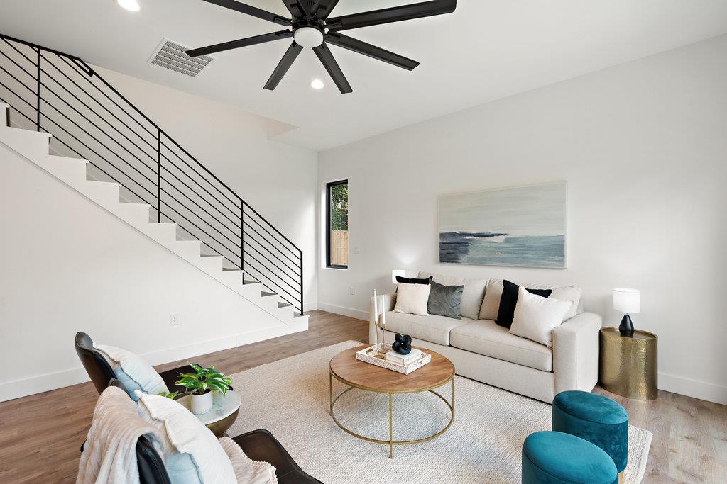 4407 Merle Dr # B, Austin, TX 78745