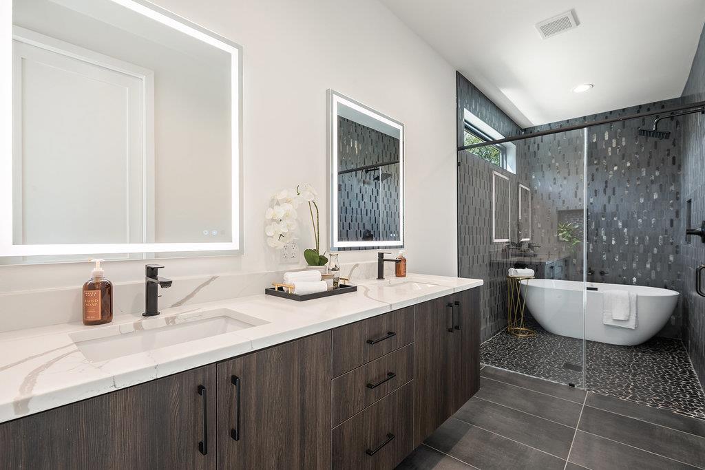 4407 Merle Dr # B, Austin, TX 78745