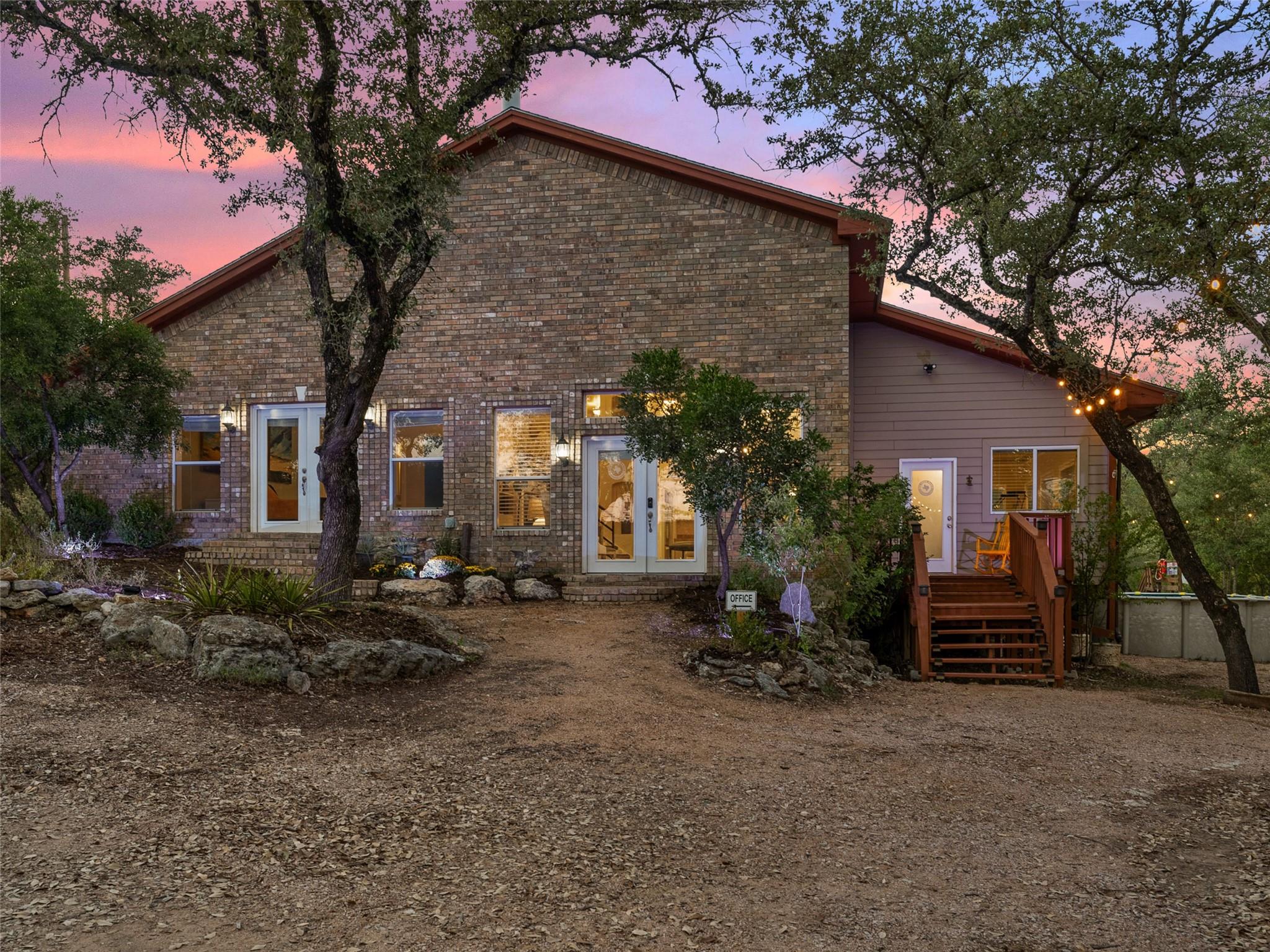 3500 R O Dr, Spicewood, TX 78669