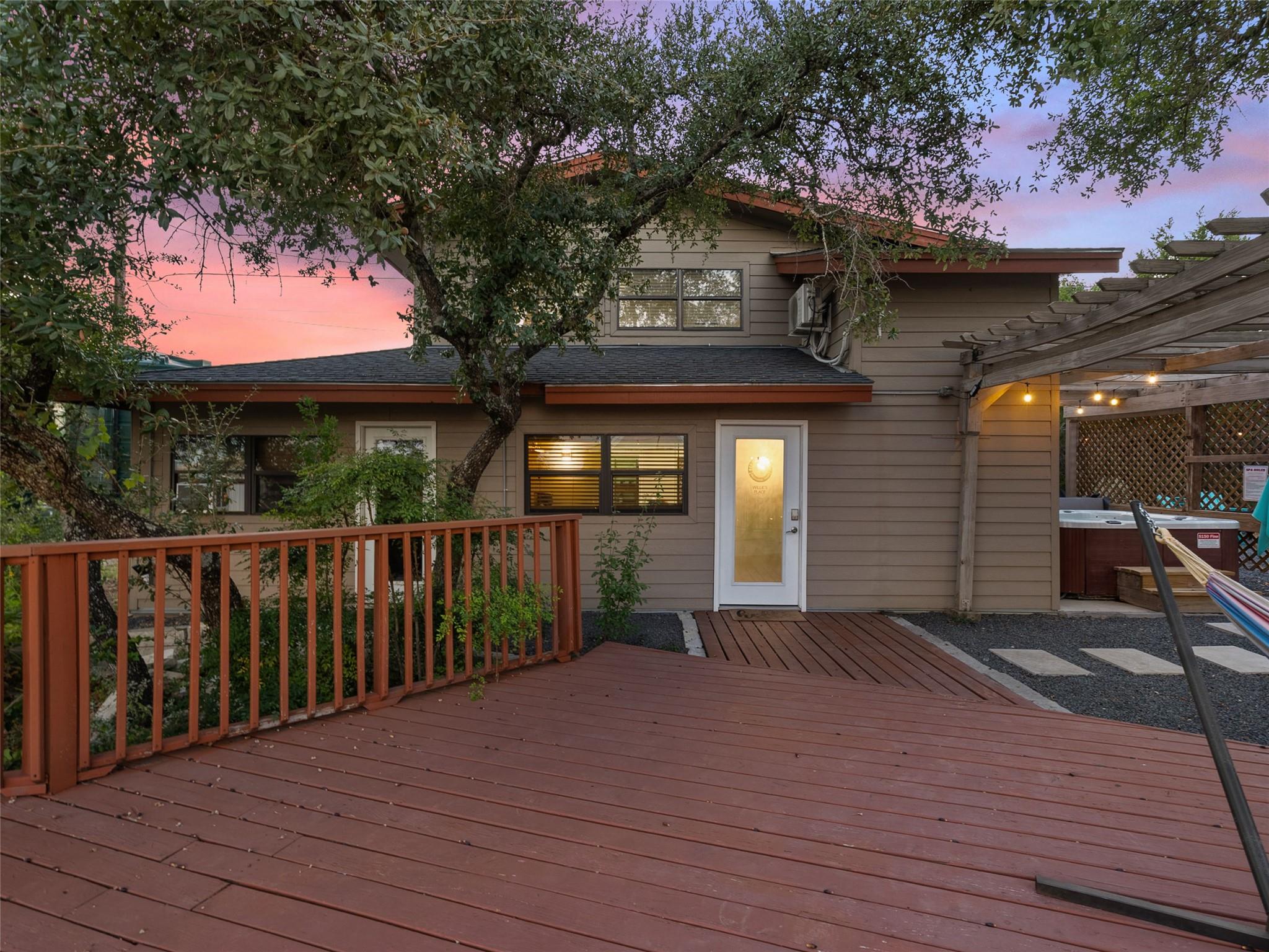 3500 R O Dr, Spicewood, TX 78669