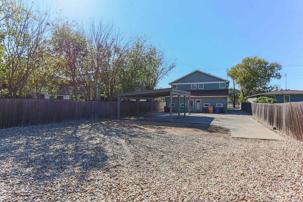 1202 Morrow St # B, Austin, TX 78757