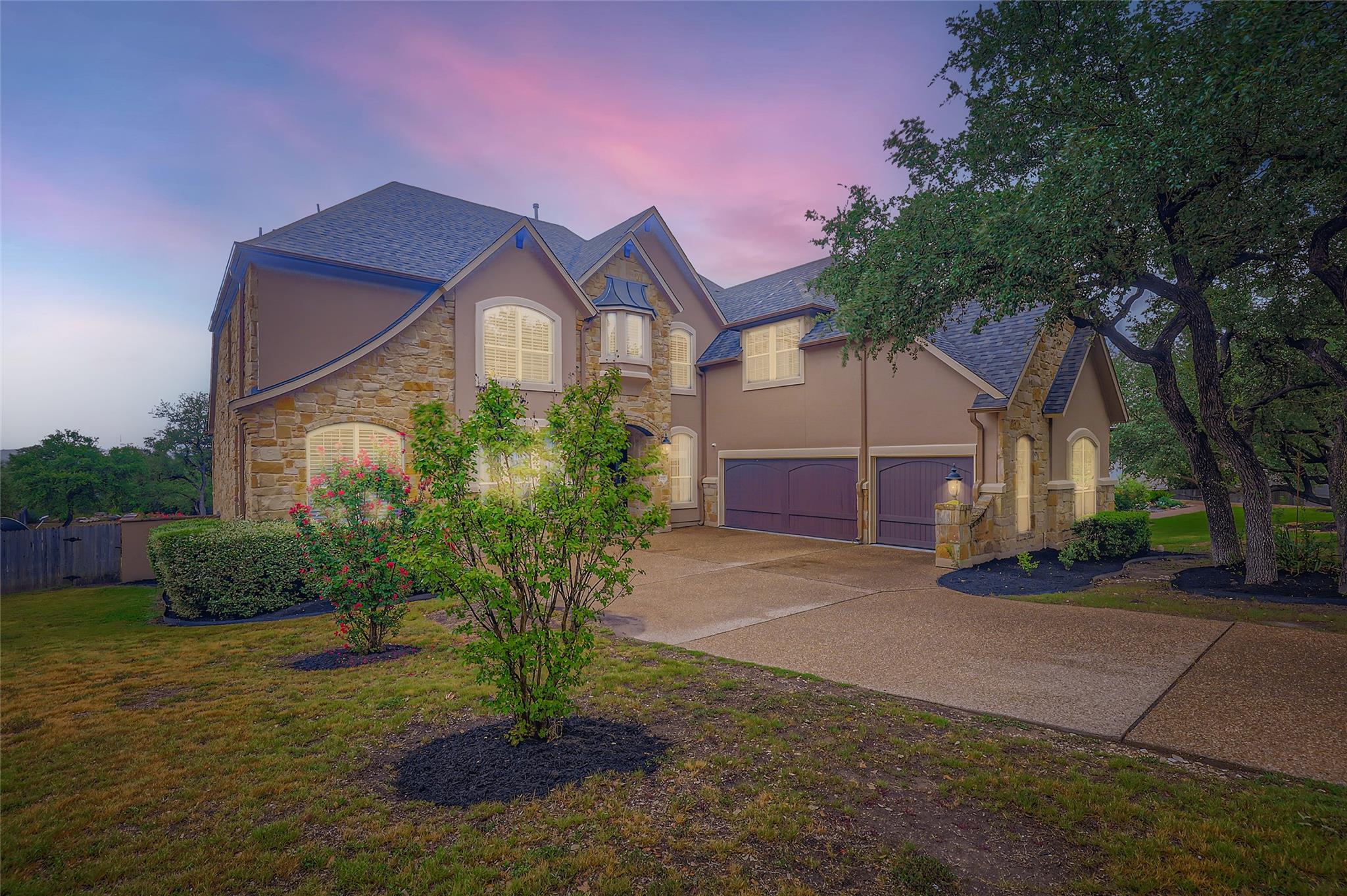 217 Emerald Ridge Dr, Austin, TX 78732