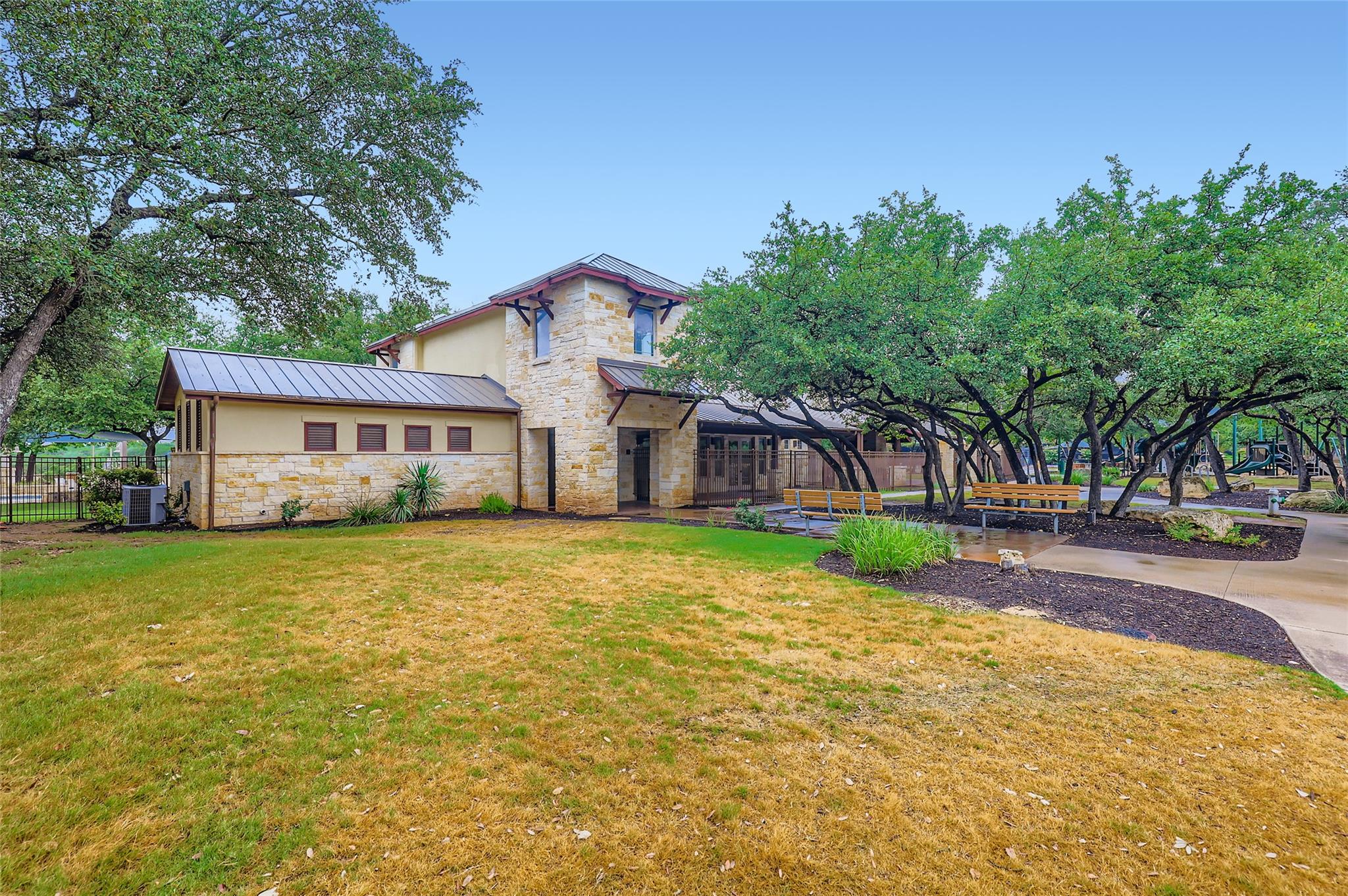 217 Emerald Ridge Dr, Austin, TX 78732
