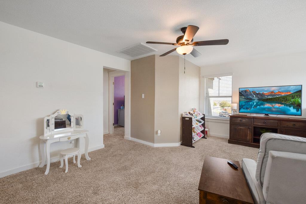200 Gidran Trl, Georgetown, TX 78626