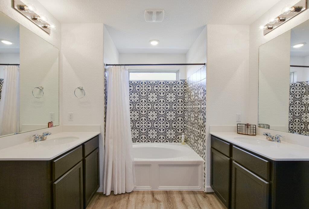 200 Gidran Trl, Georgetown, TX 78626