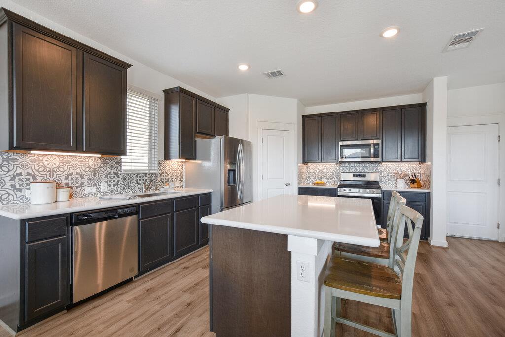 200 Gidran Trl, Georgetown, TX 78626