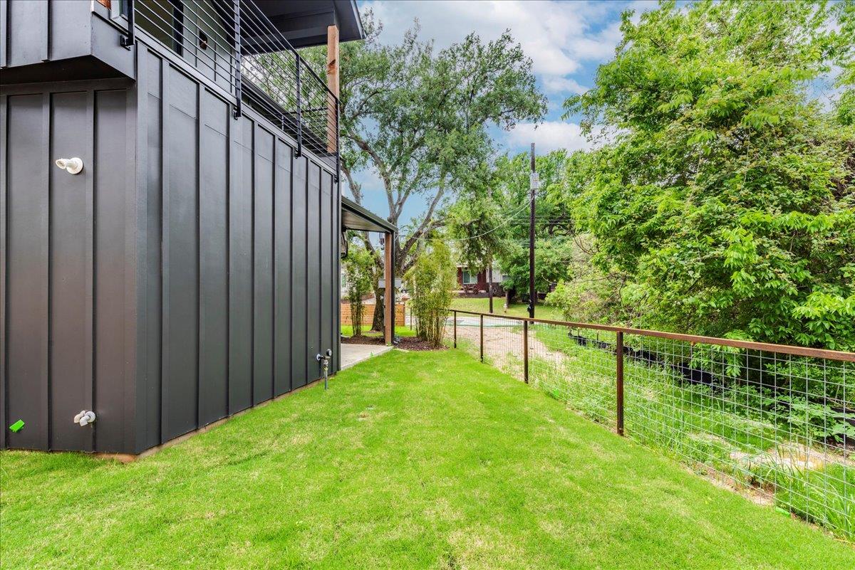 1713 E M Franklin Ave # 2, Austin, TX 78721