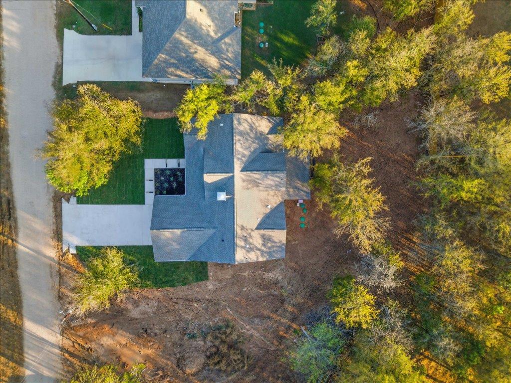 105 E Keomuku Ln, Bastrop, TX 78602