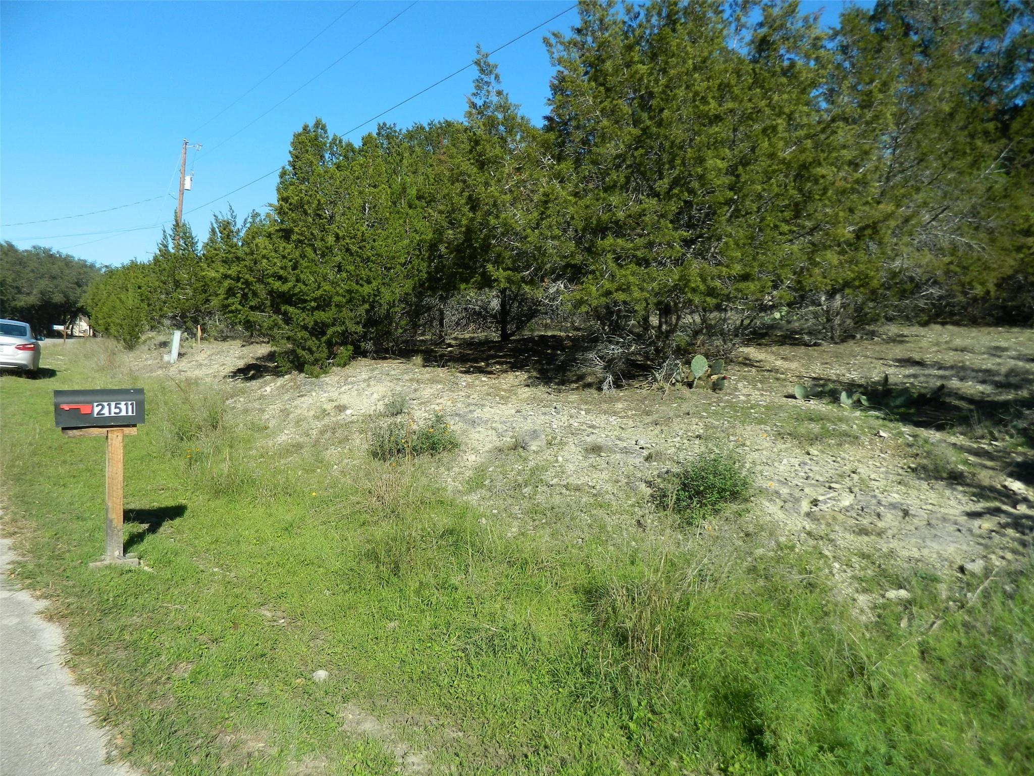 21510 Lakefront Dr, Lago Vista, TX 78645