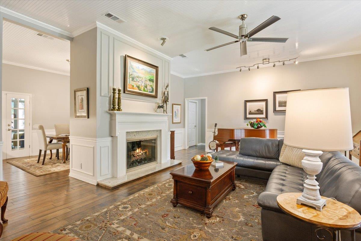 1306 Ash St, Georgetown, TX 78626