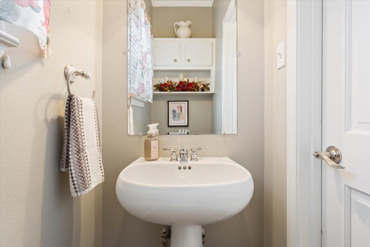 1306 Ash St, Georgetown, TX 78626