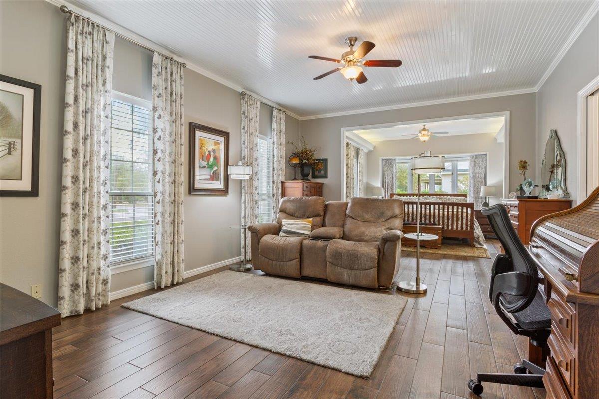 1306 Ash St, Georgetown, TX 78626