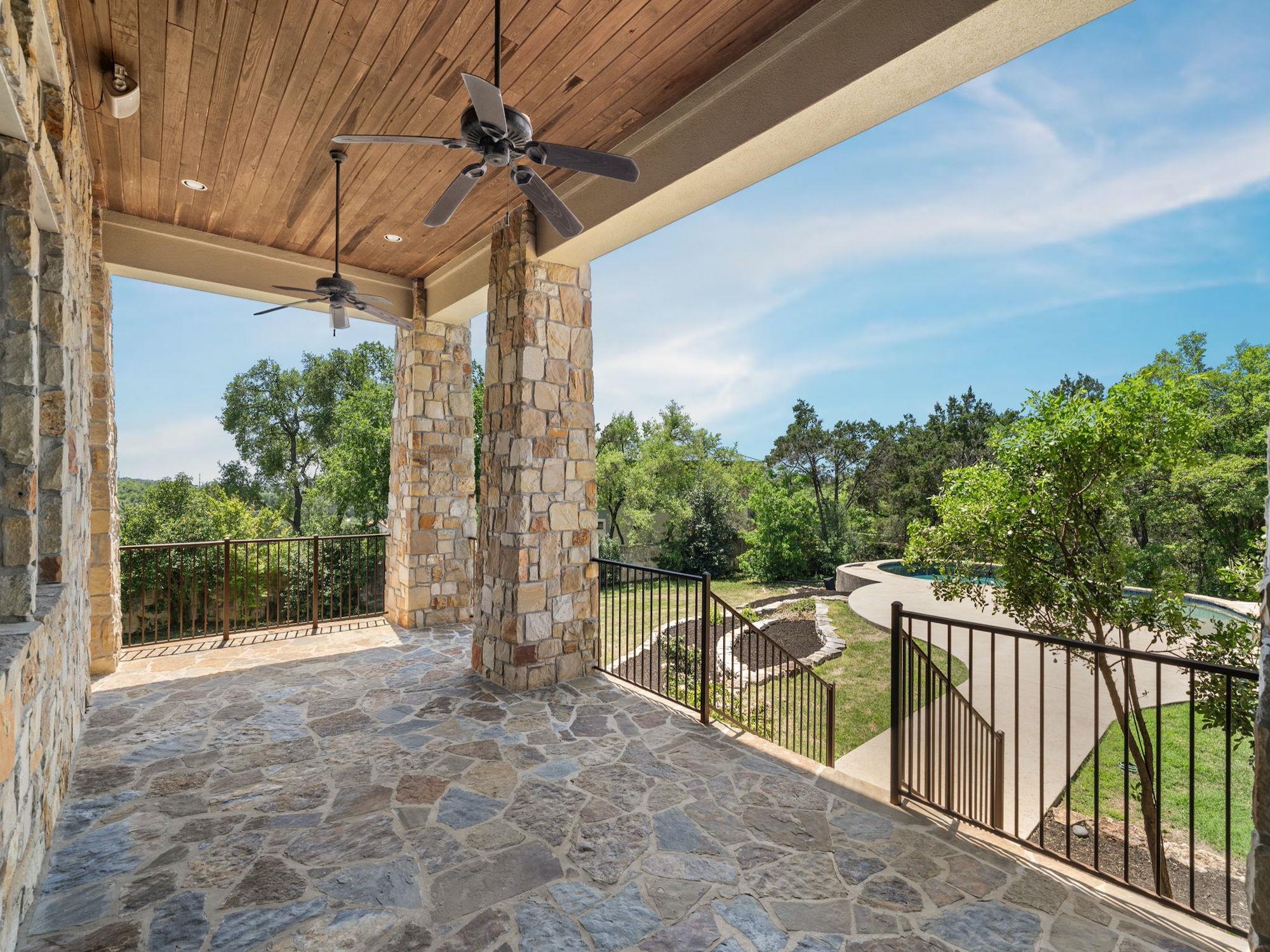 724 Stonewall Ridge Ln, Austin, TX 78746