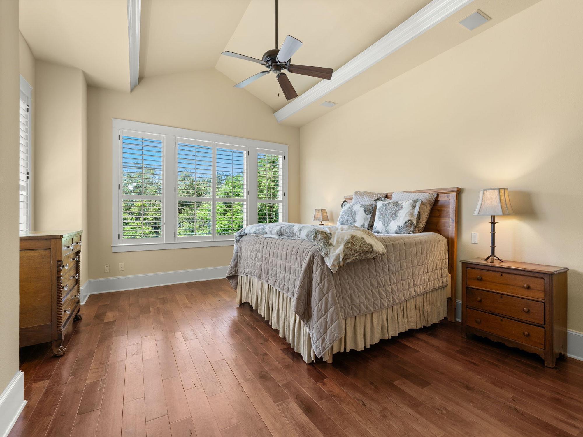 724 Stonewall Ridge Ln, Austin, TX 78746