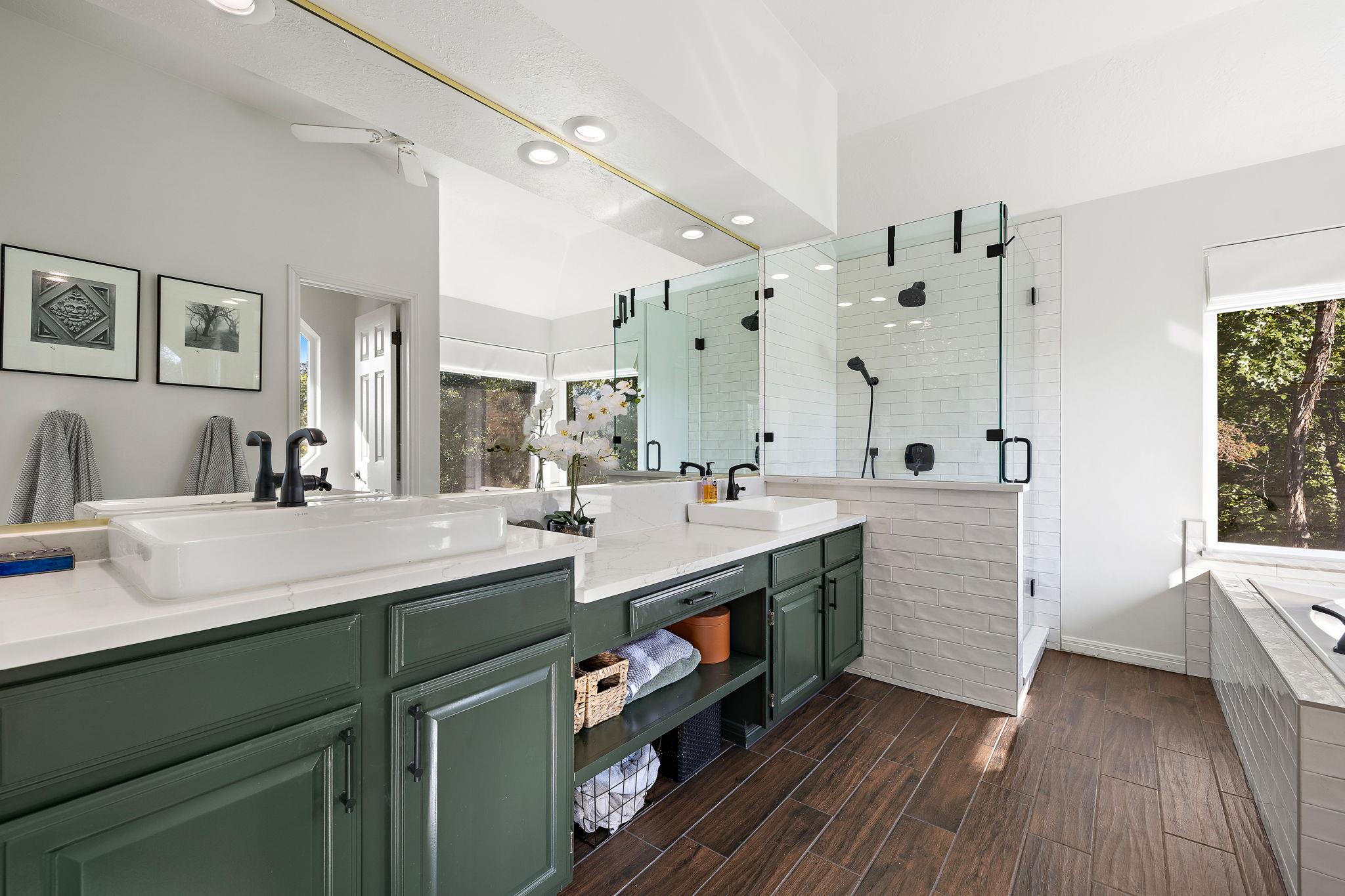 11503 Kempwood Dr, Austin, TX 78750