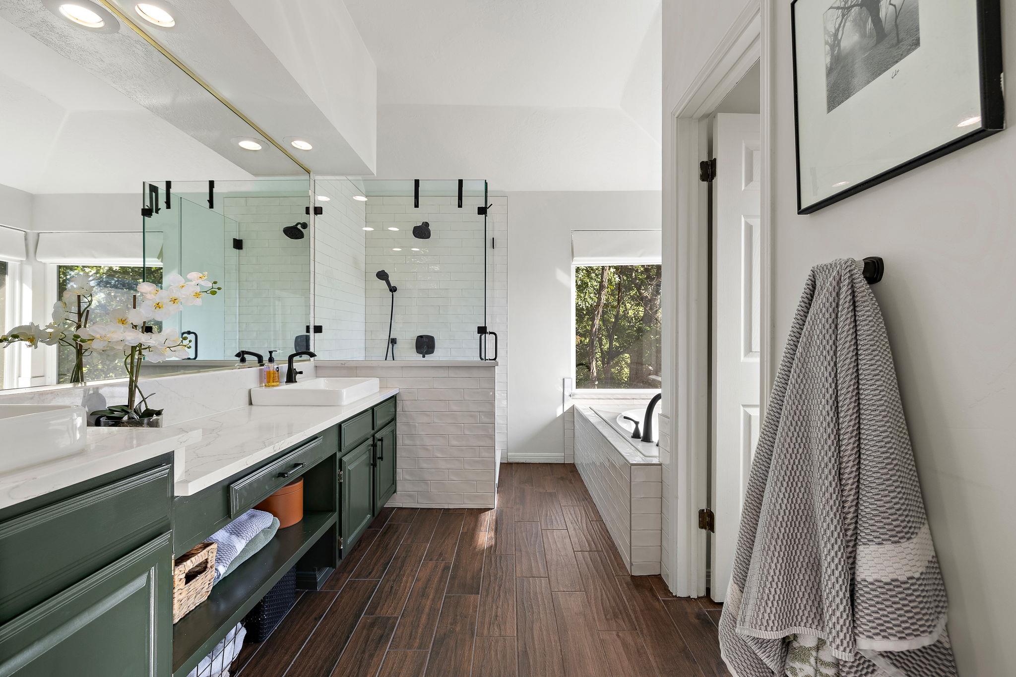 11503 Kempwood Dr, Austin, TX 78750