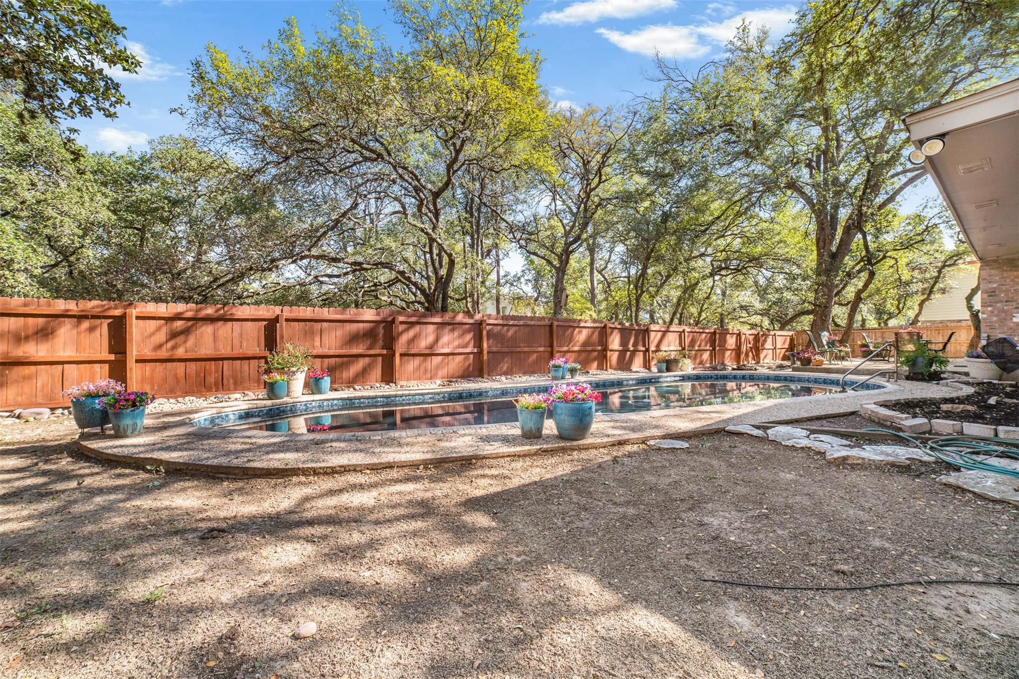 6903 Treaty Oak Cir, Austin, TX 78749