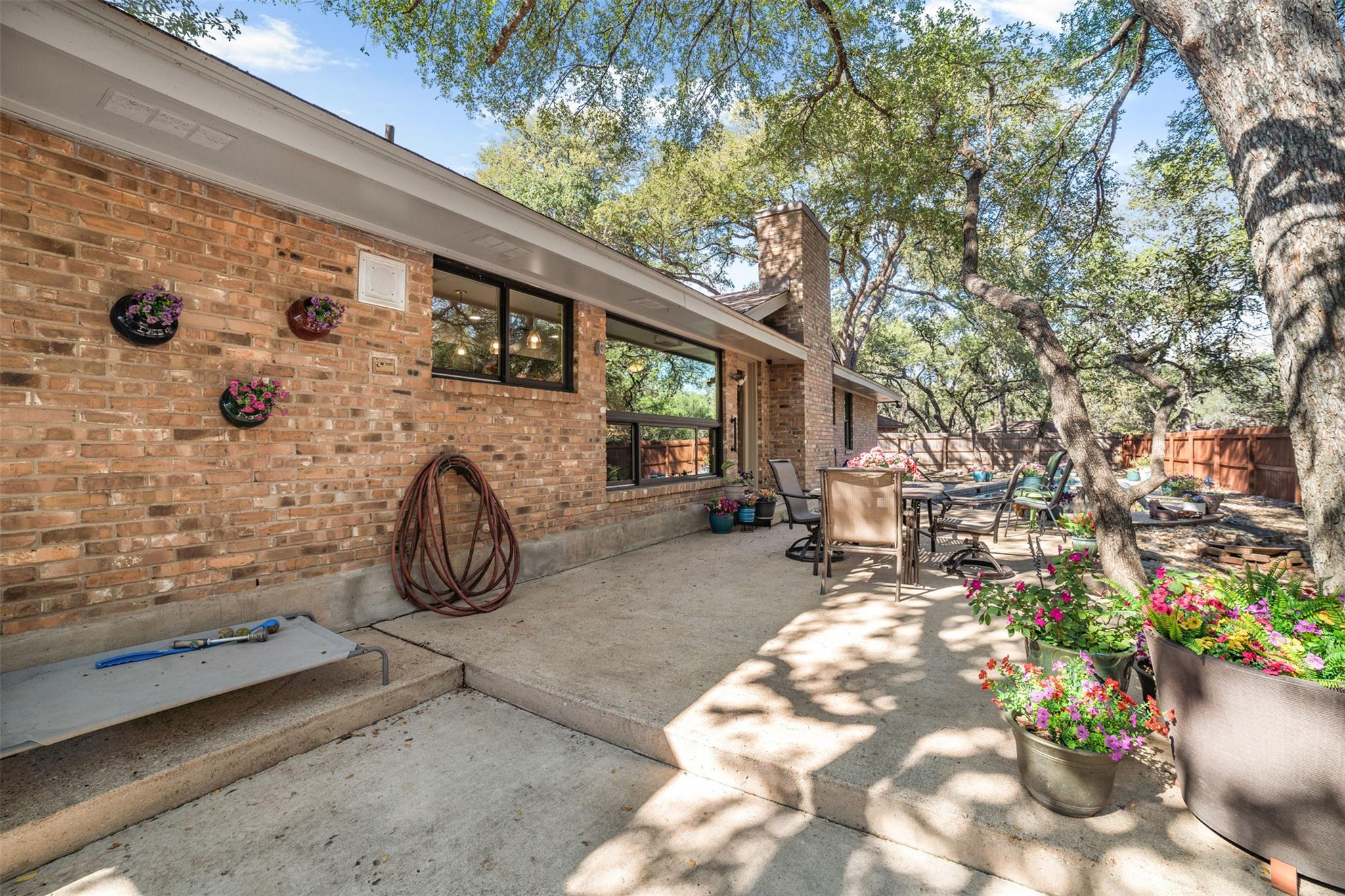 6903 Treaty Oak Cir, Austin, TX 78749