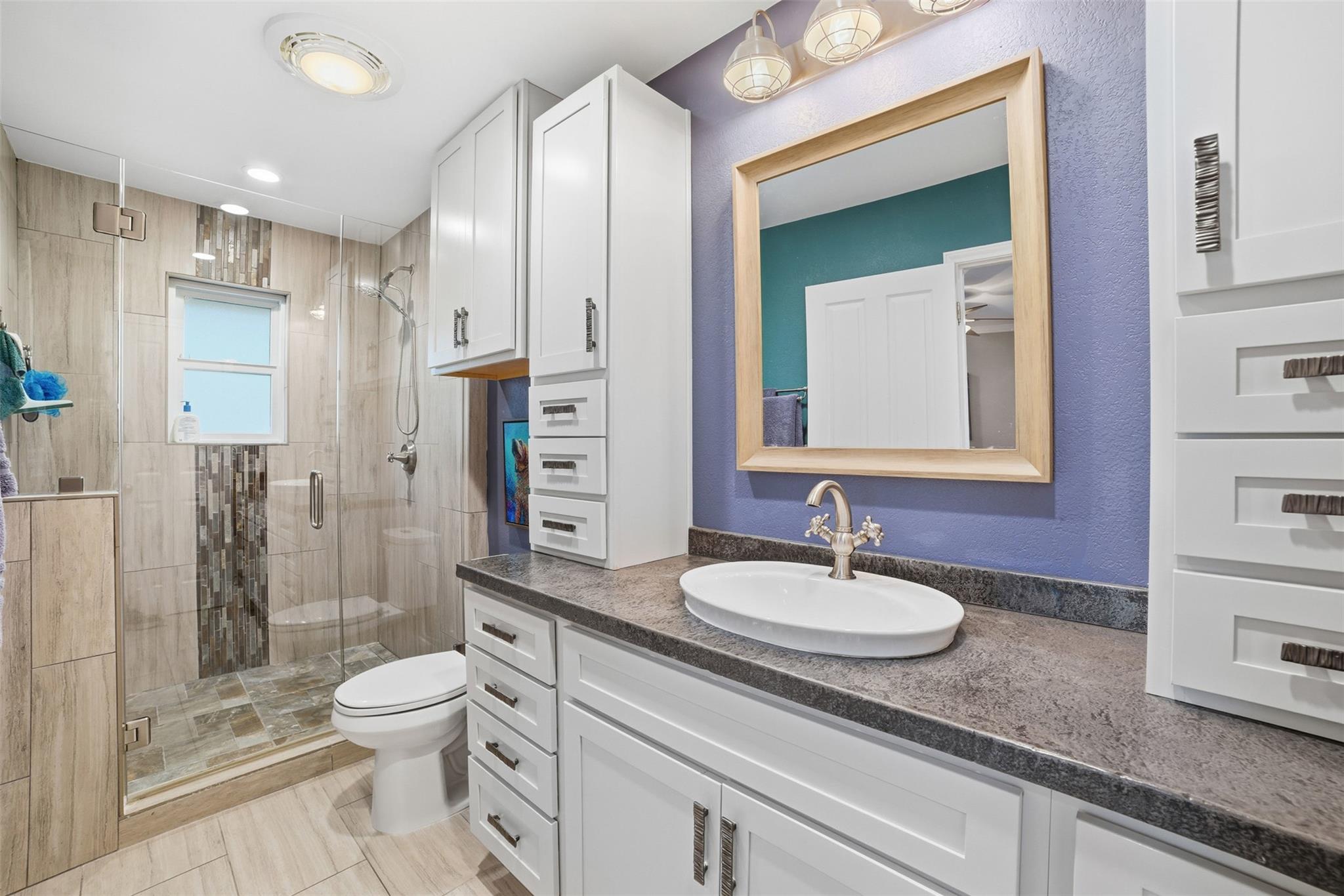 6903 Treaty Oak Cir, Austin, TX 78749