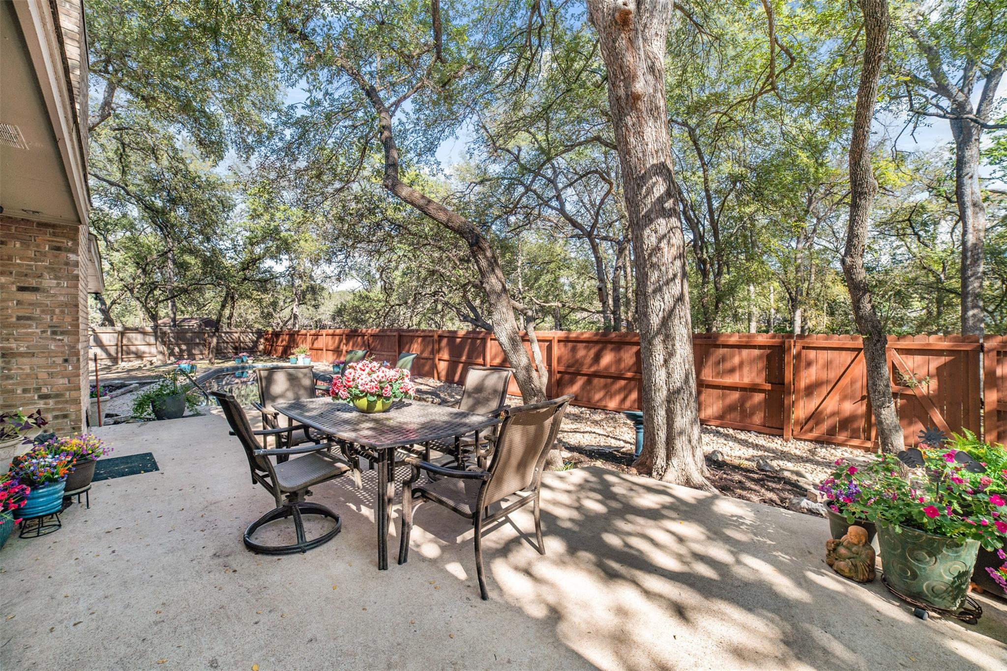 6903 Treaty Oak Cir, Austin, TX 78749