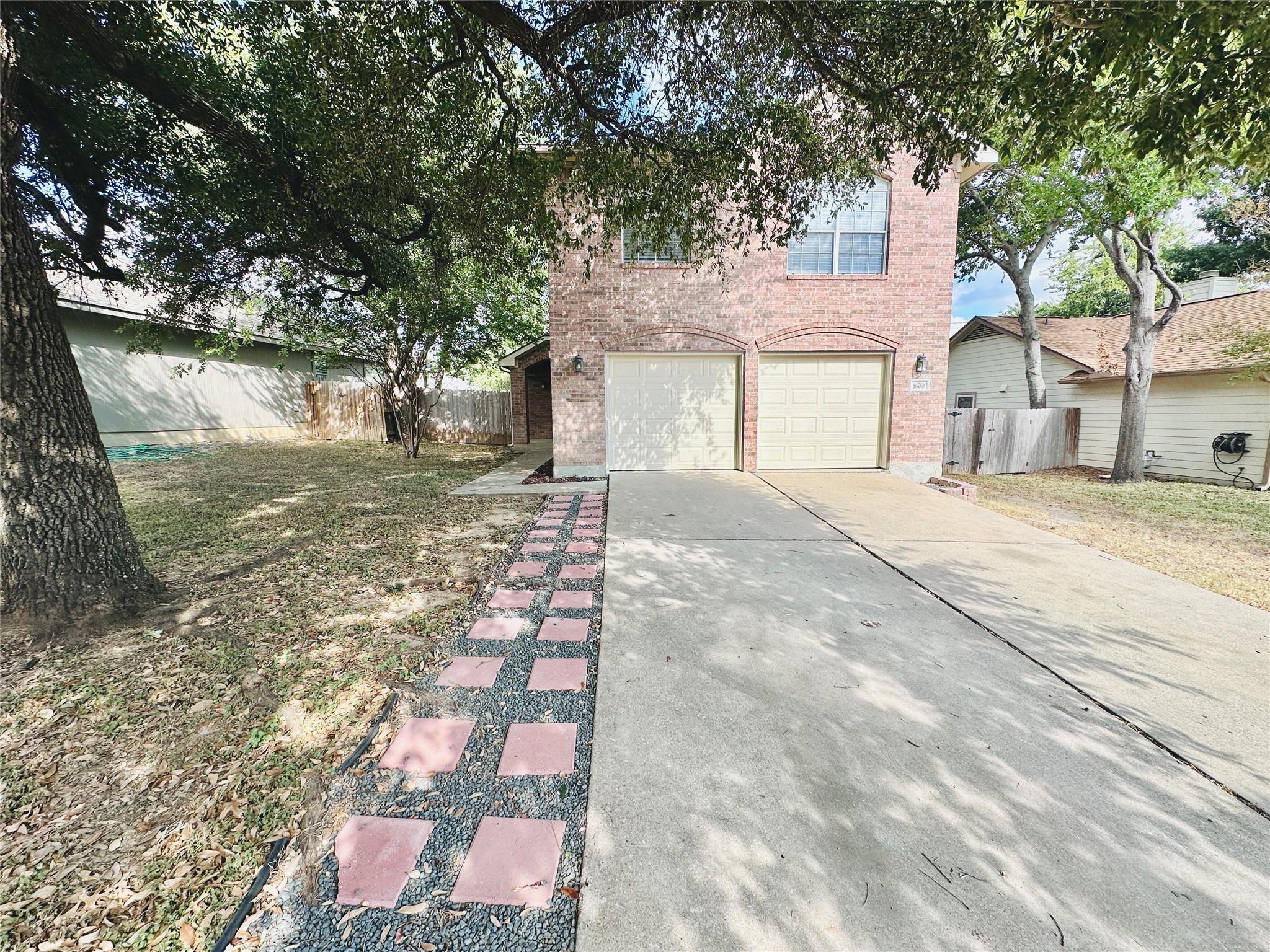 1600 Primrose Trl, Round Rock, TX 78664