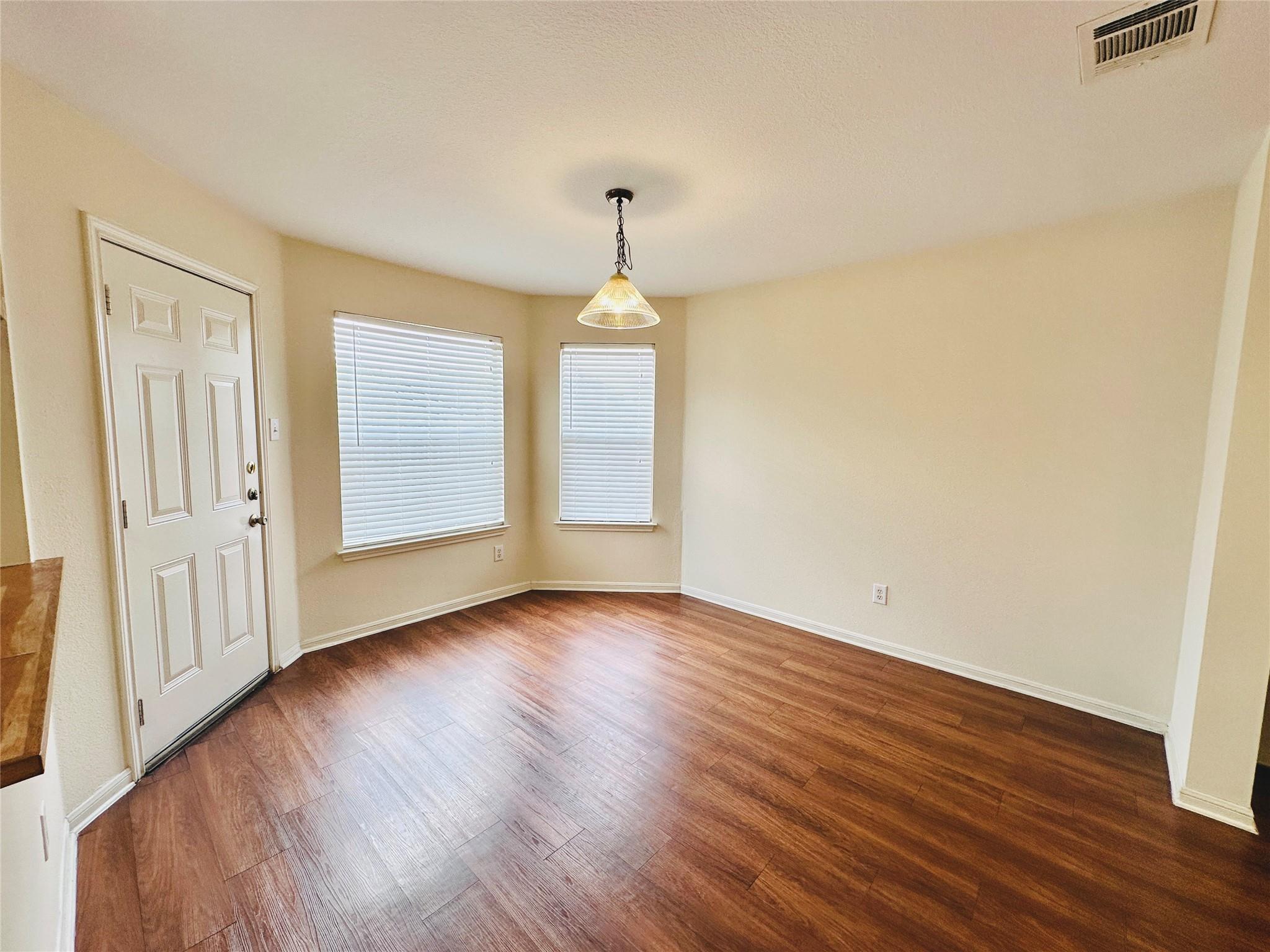 1600 Primrose Trl, Round Rock, TX 78664