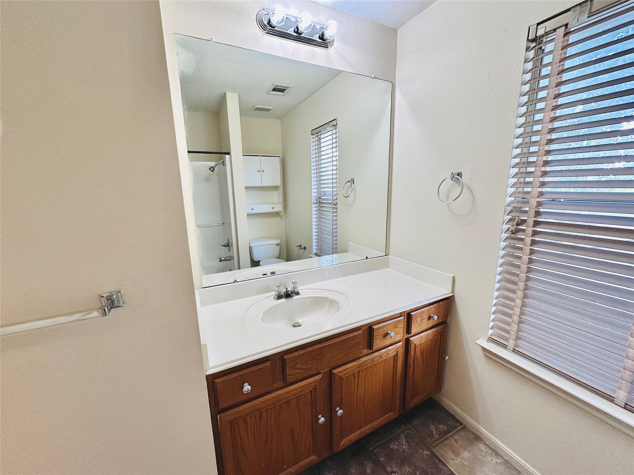 1600 Primrose Trl, Round Rock, TX 78664