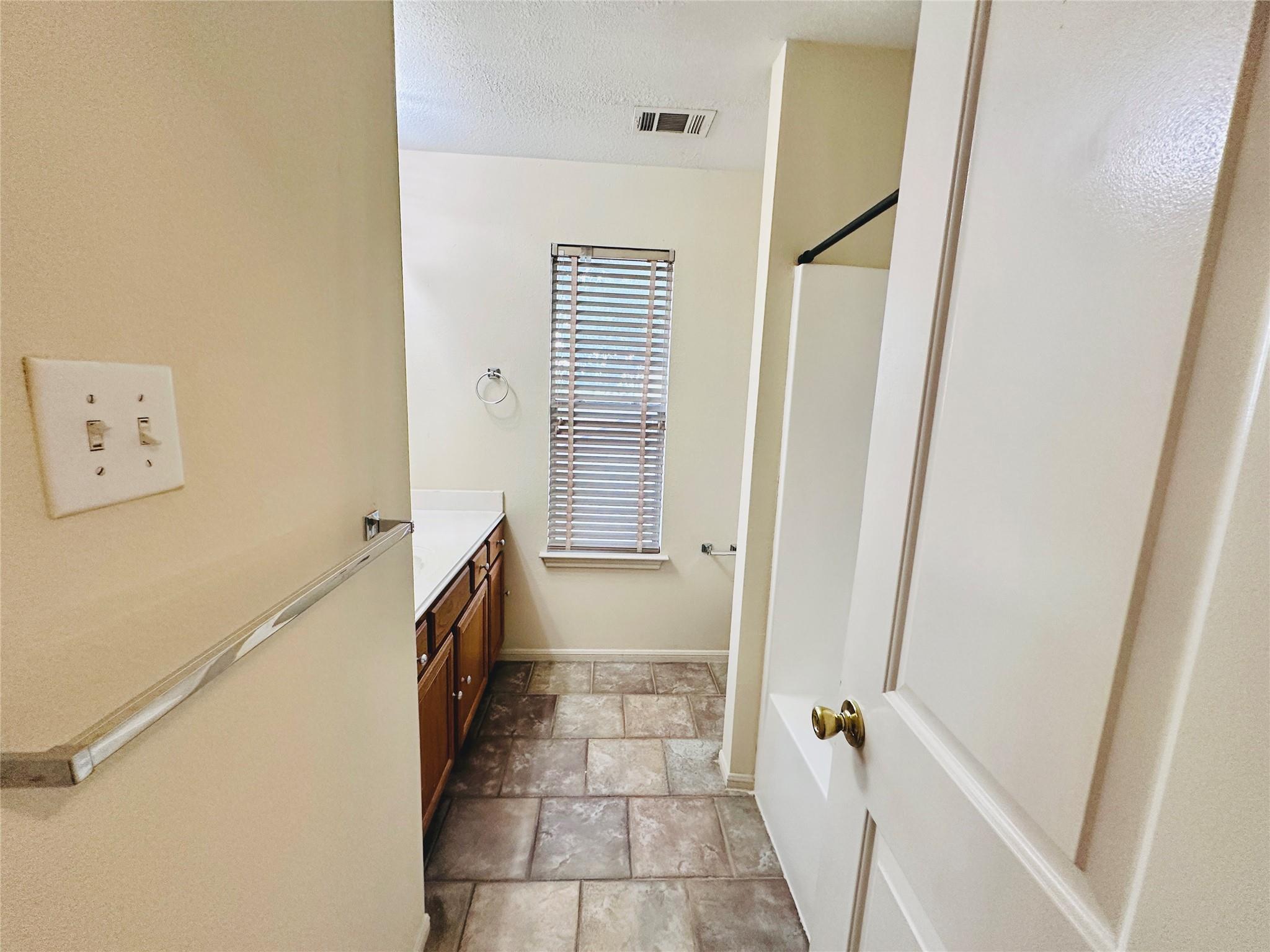 1600 Primrose Trl, Round Rock, TX 78664