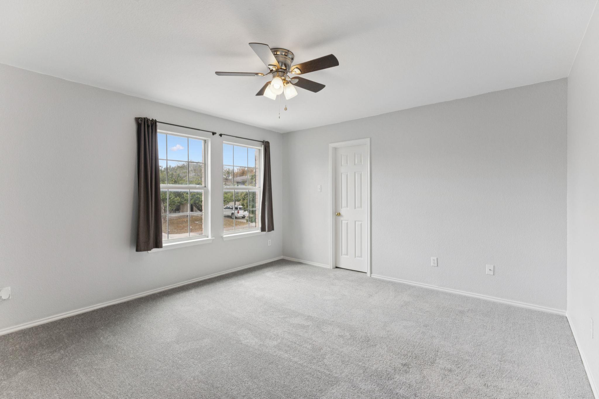 223 San Felipe Dr, Kyle, TX 78640