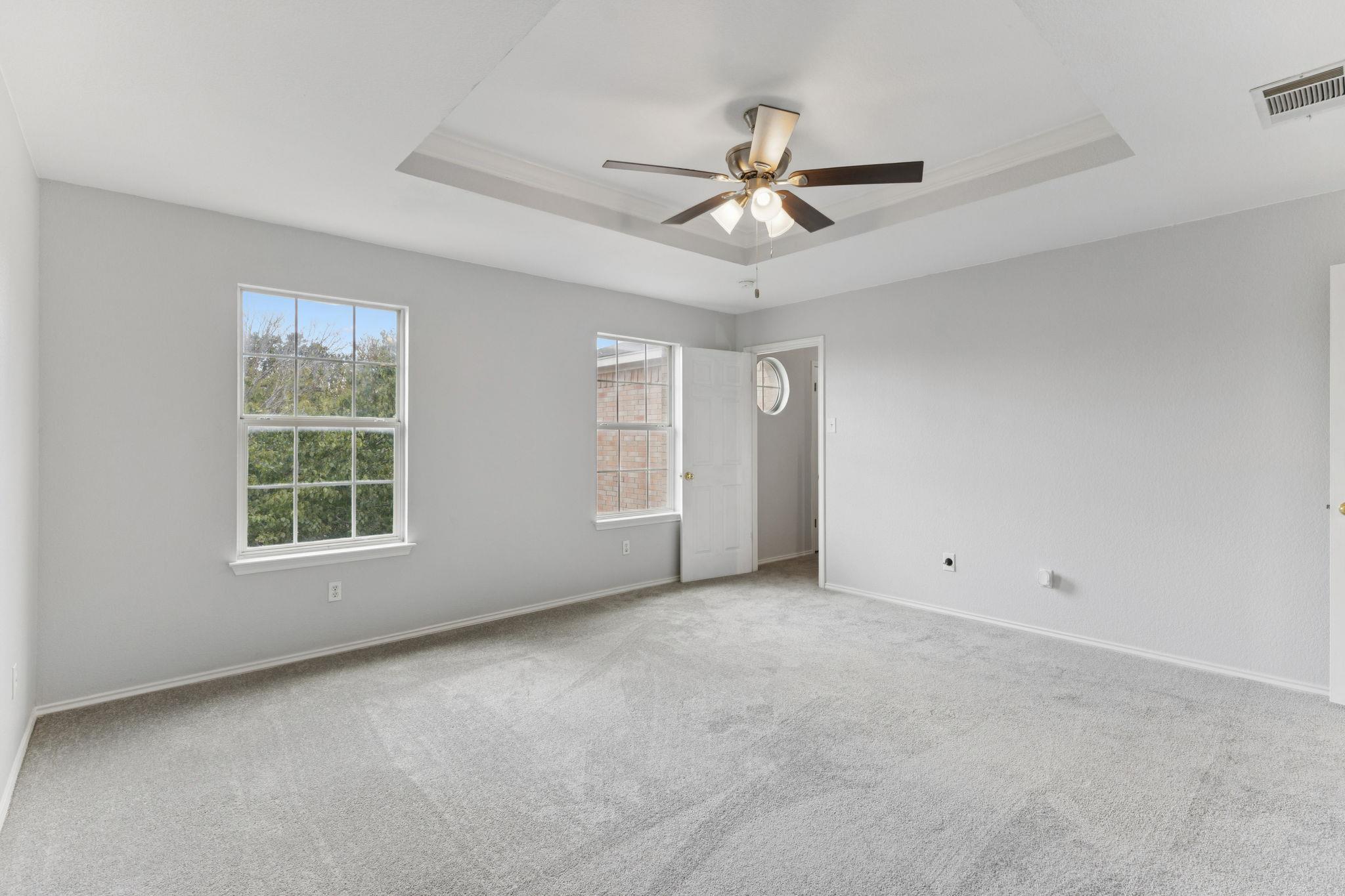 223 San Felipe Dr, Kyle, TX 78640