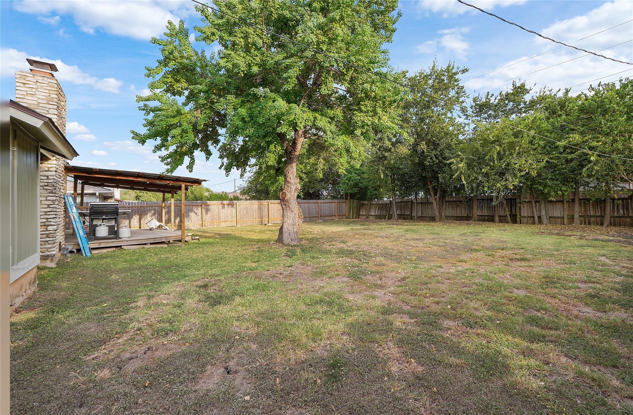 505 E Logan St, Round Rock, TX 78664