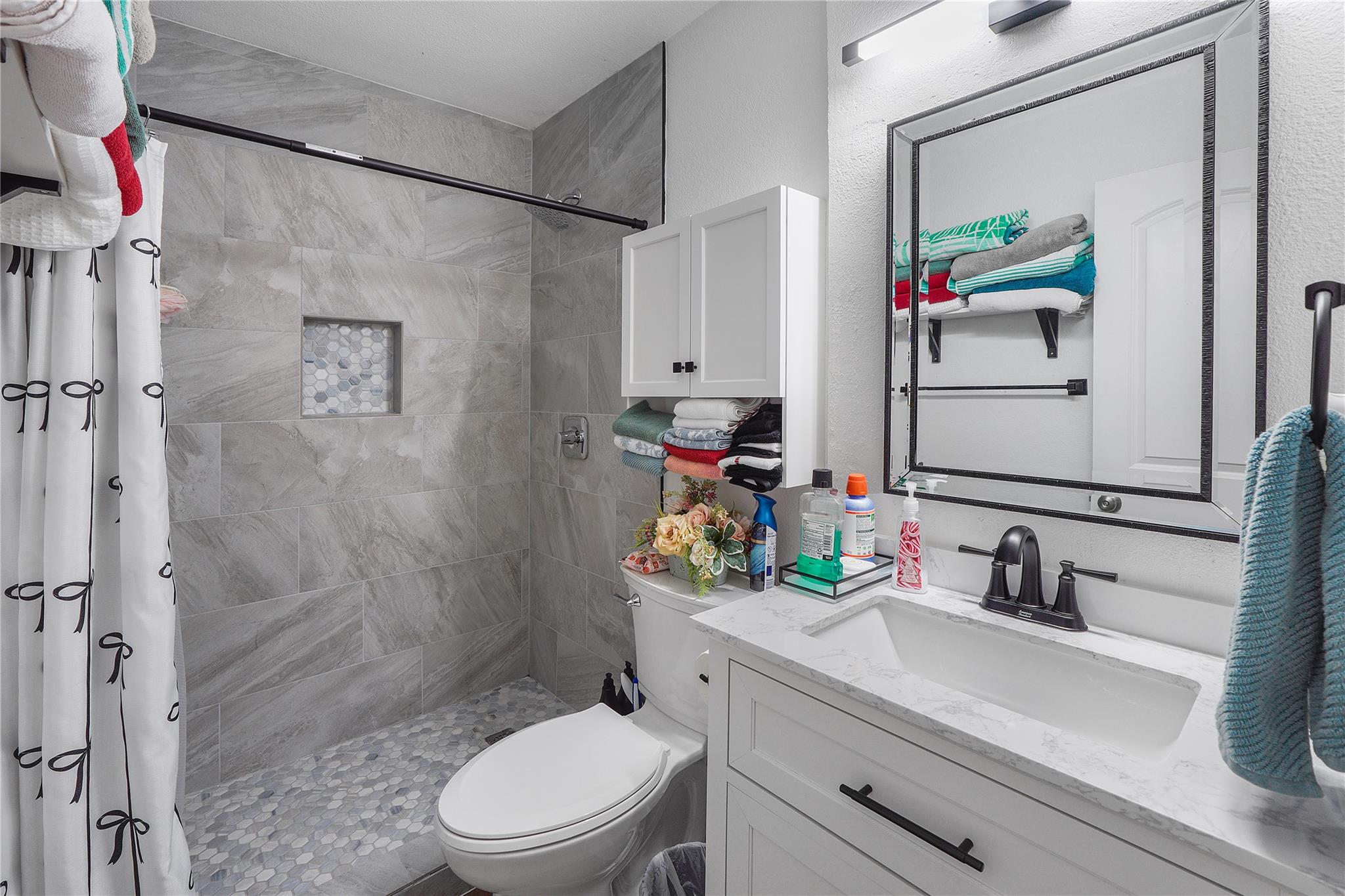 505 E Logan St, Round Rock, TX 78664